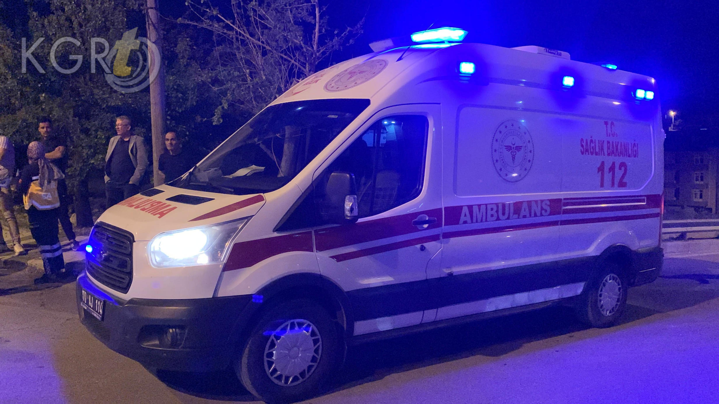 Karamanda Kontrolden Cikan Arac Demir Bariyerlere Carparak Takla Atti2