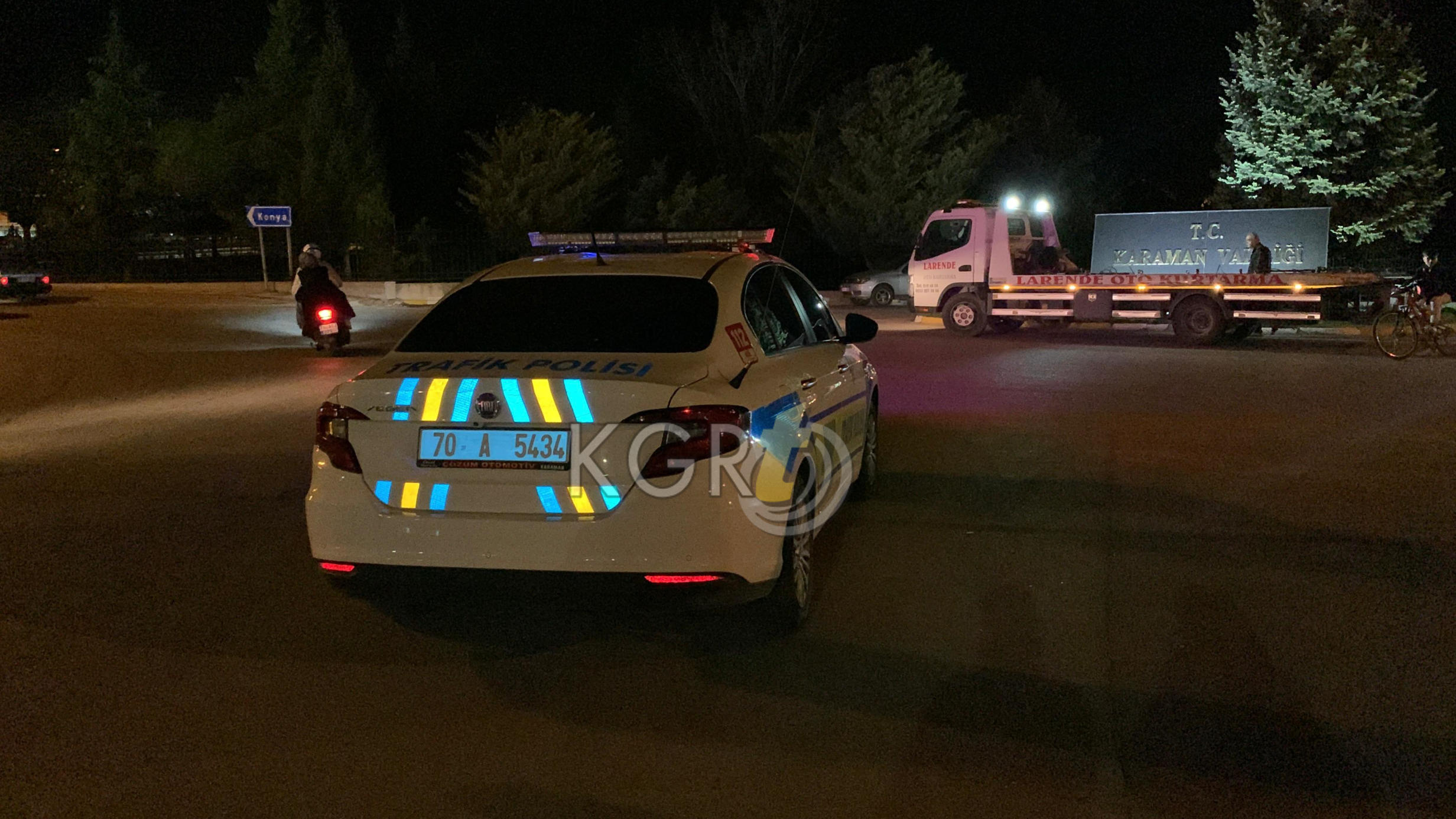 Karamanda Suv Aracla Carpisan Ticari Arac Devrildi3
