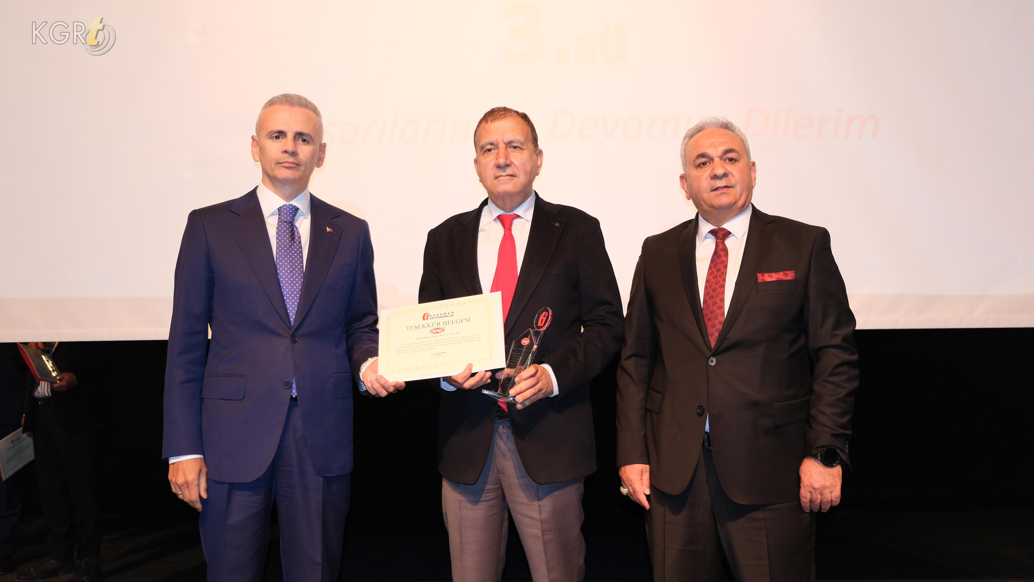 Karamanda Vergi Rekortmenleri Odullendirildi13