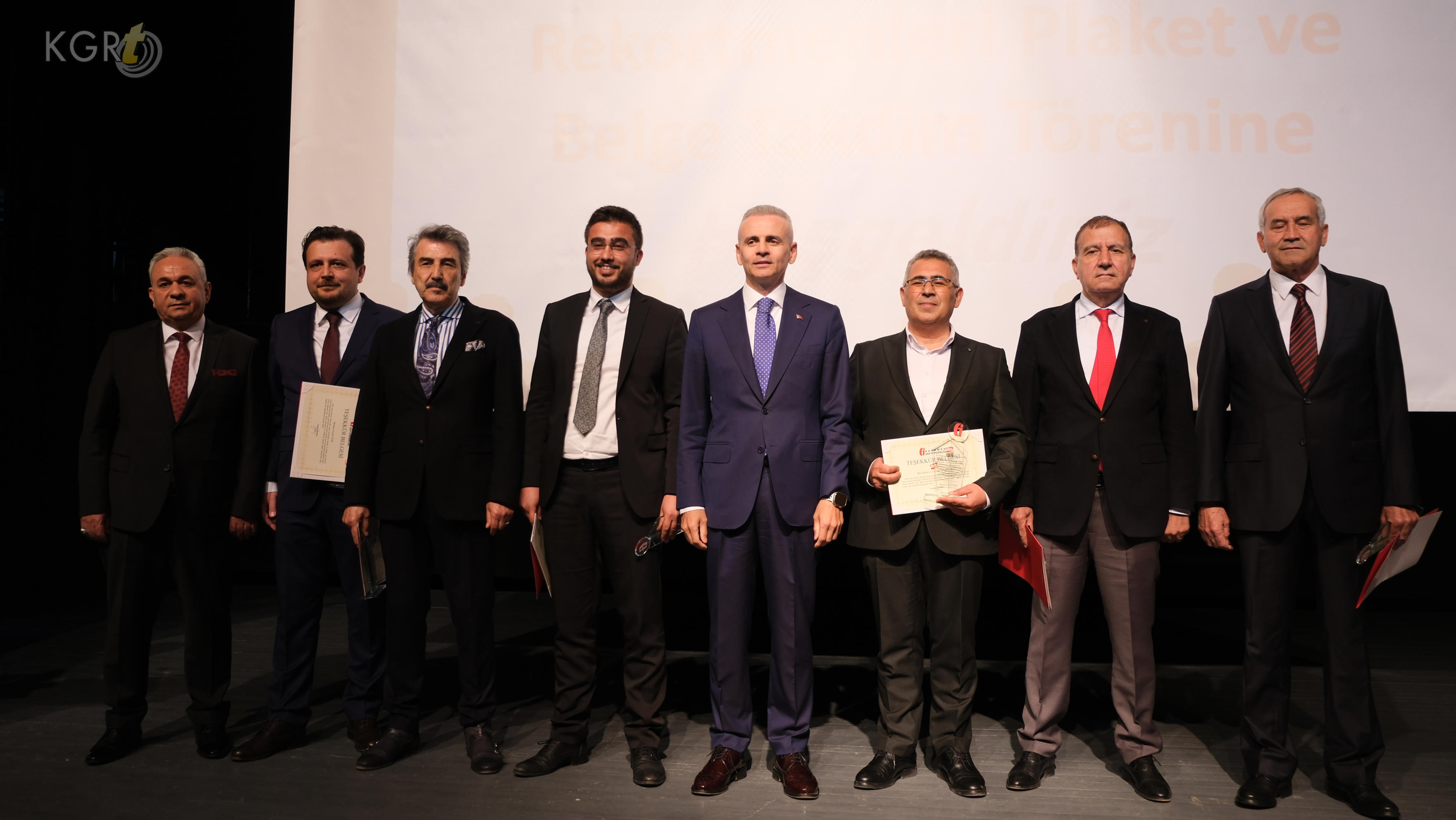 Karamanda Vergi Rekortmenleri Odullendirildi15