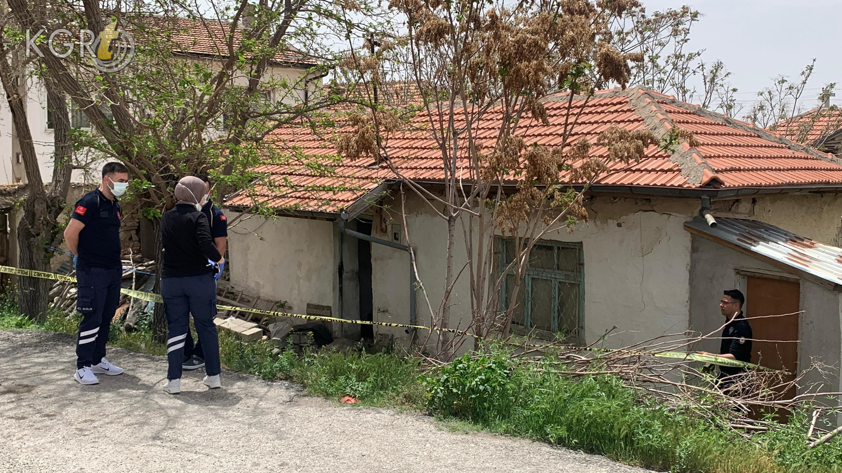 Karamanda Yasli Kadin Evinde Curumus Halde Olu Bulundu6