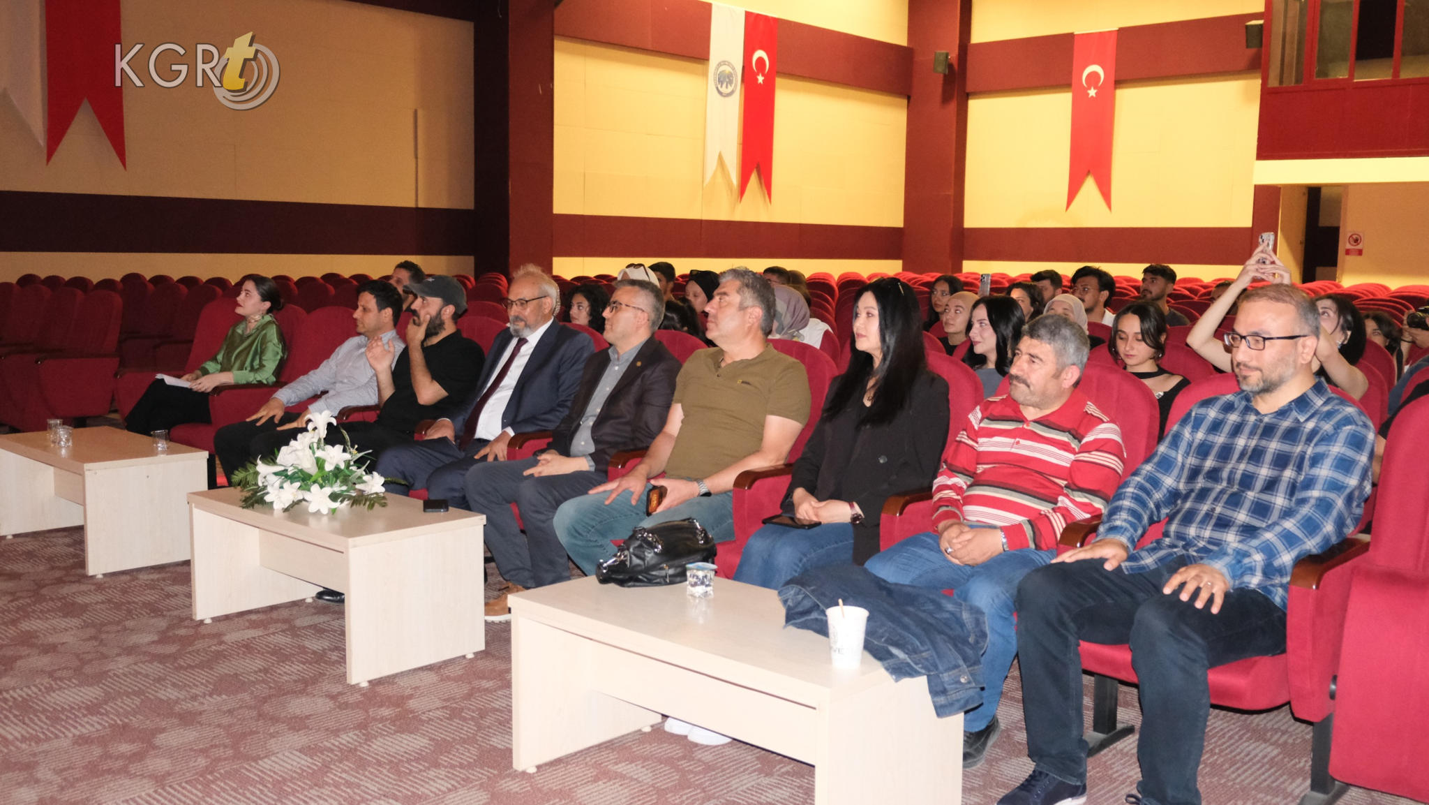 Kmu Yeni Medyacilar Odullerine Kavustu Yeni Medya Ve Iletisim Bolumu Odul Toreni8