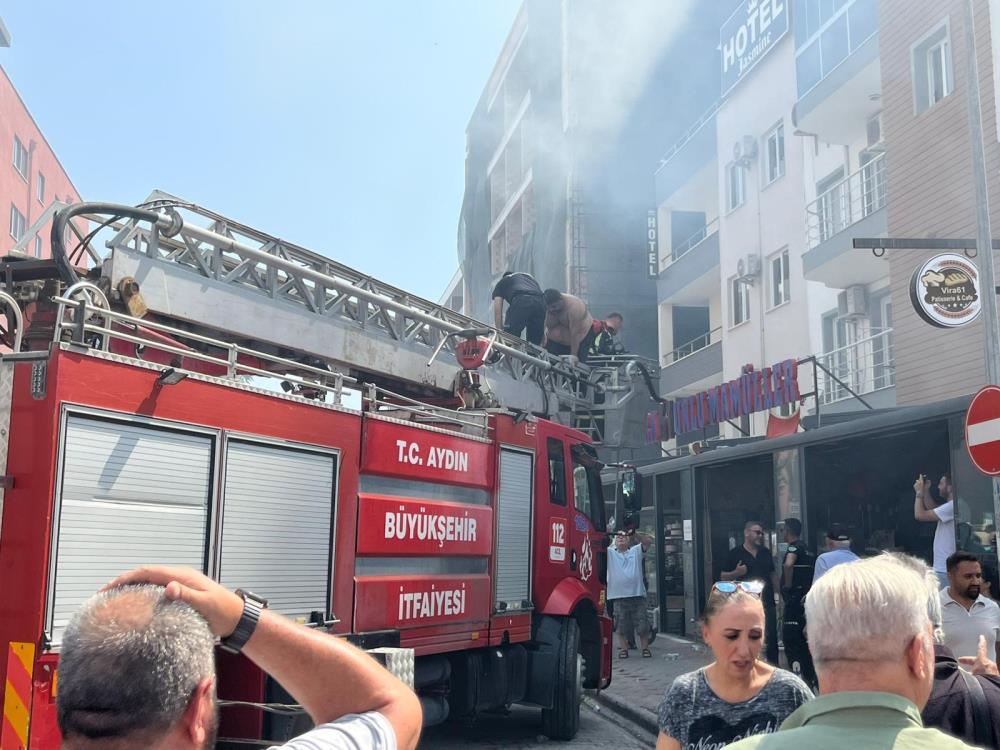 4 Katli Apartmanda Yangin Panig2