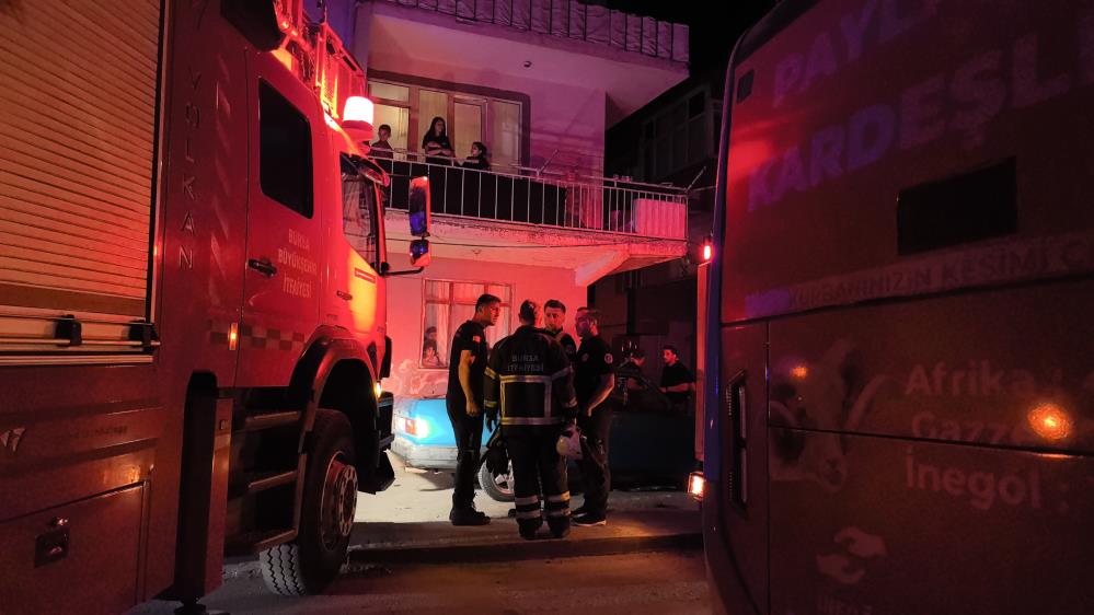 Cinnet Geciren Koca Esini Oldurdu Ardindan Kendi Canina Kiydi1
