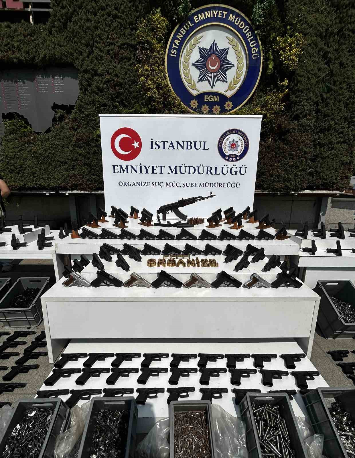 Dilan Polatin Korumasi Hedef Alindi Buyuk Operasyonda 69 Gozalti (1)-1