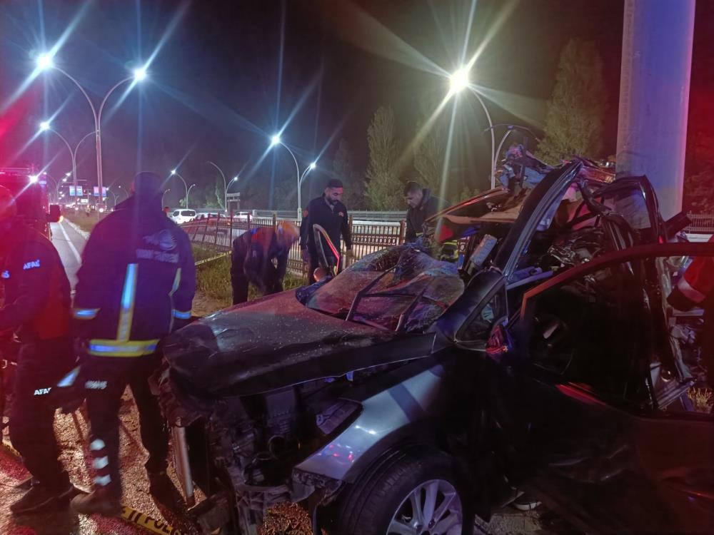 Feci Kazada Direge Carpan Otomobil Surucusu Oldu1