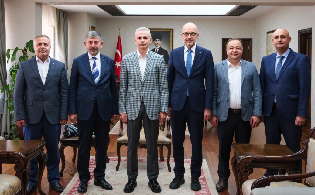 Karaman Valisi Cicekli Mujdeyi Verdi Dogalgaz Calismalari Devam Edecek2