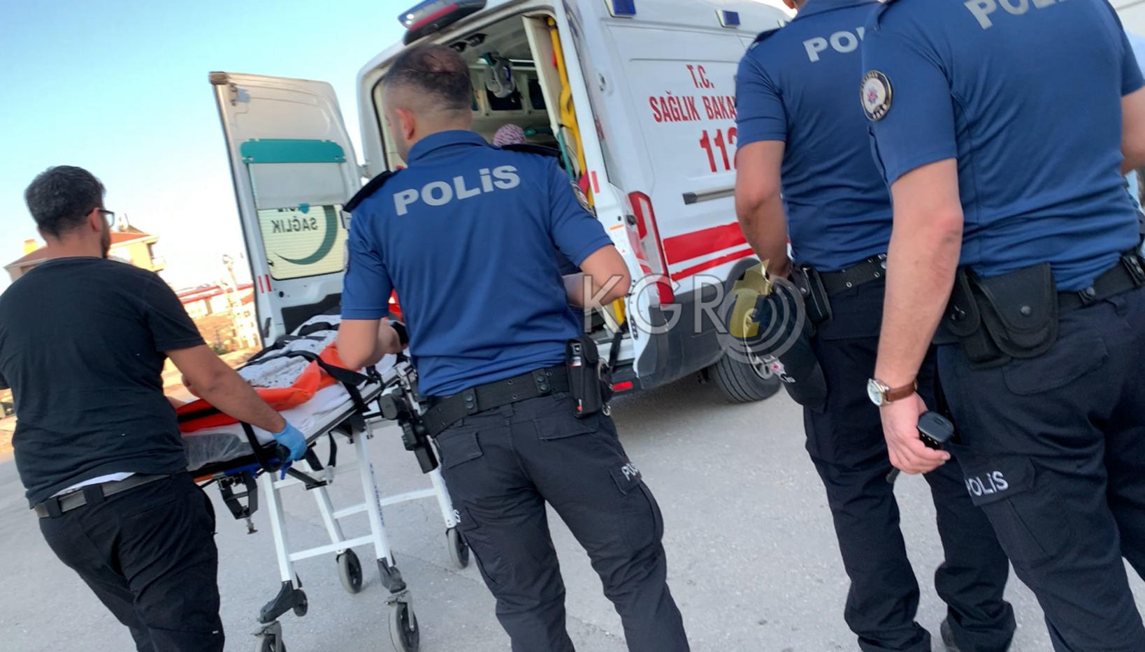 Karamanda 20 Yasindaki Genc Kiz Hayatina Son Vermek Istedi1