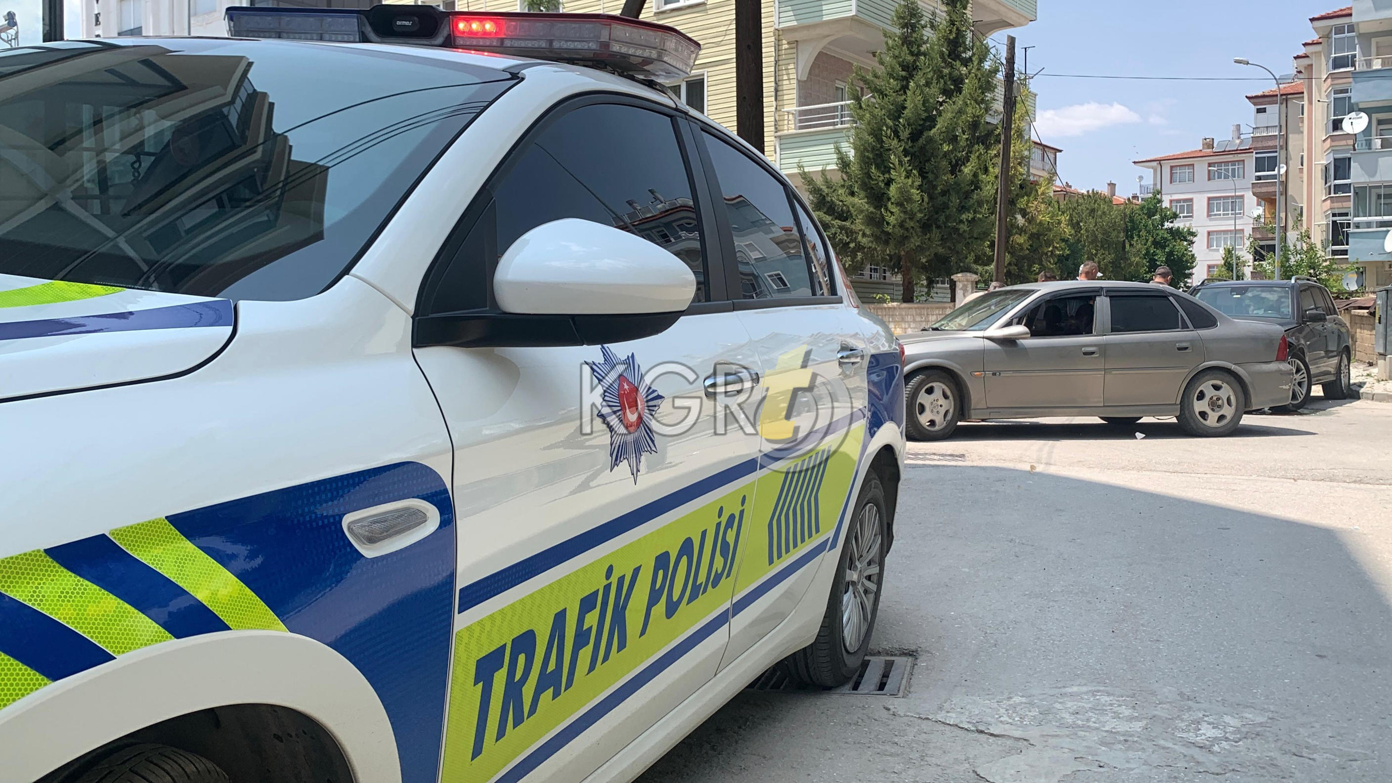 Karamanda Ciple Otomobil Carpisti 1 Yarali11