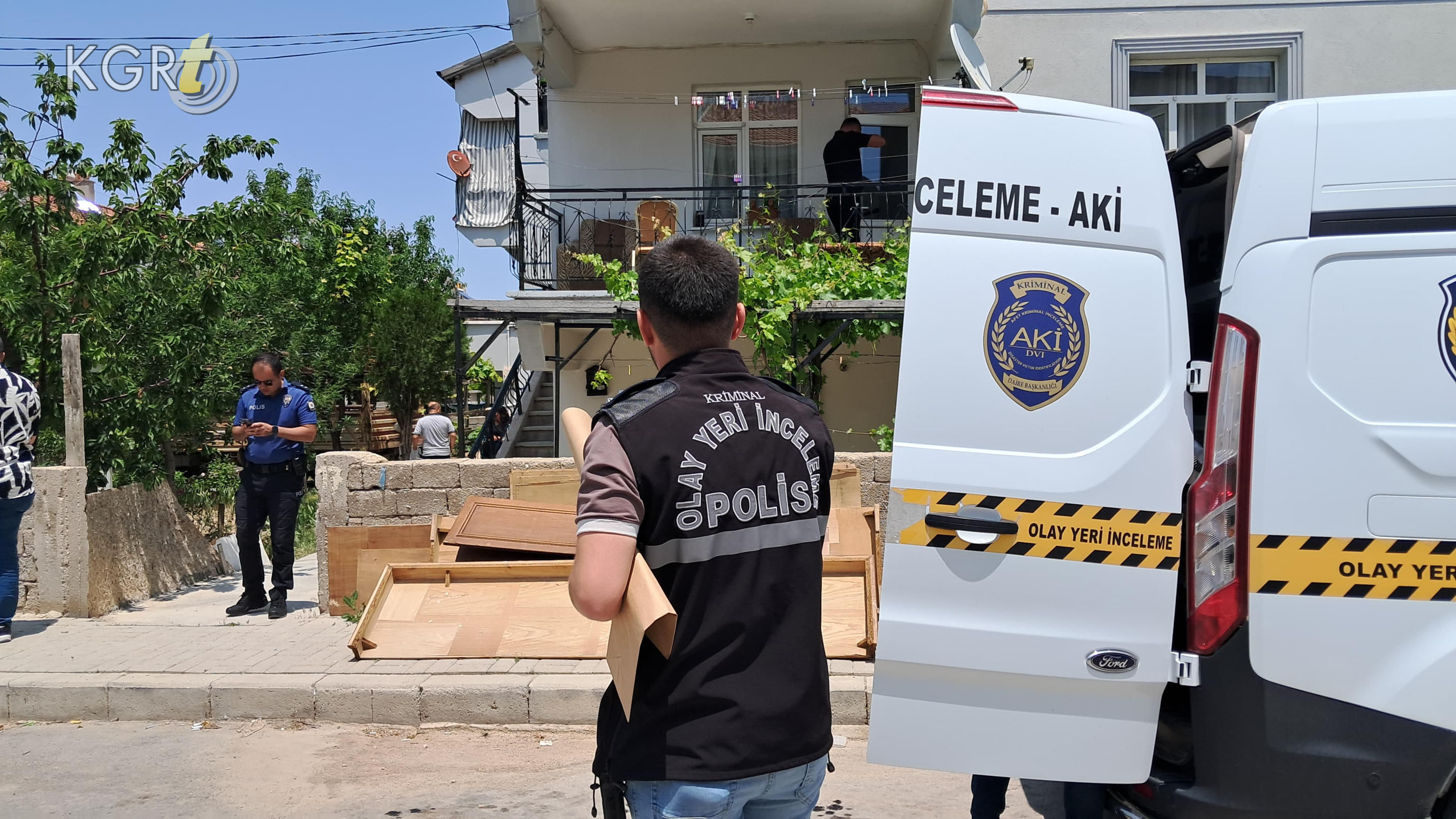 Karamanda Genc Adam Bayramda Hayatina Son Verdi10