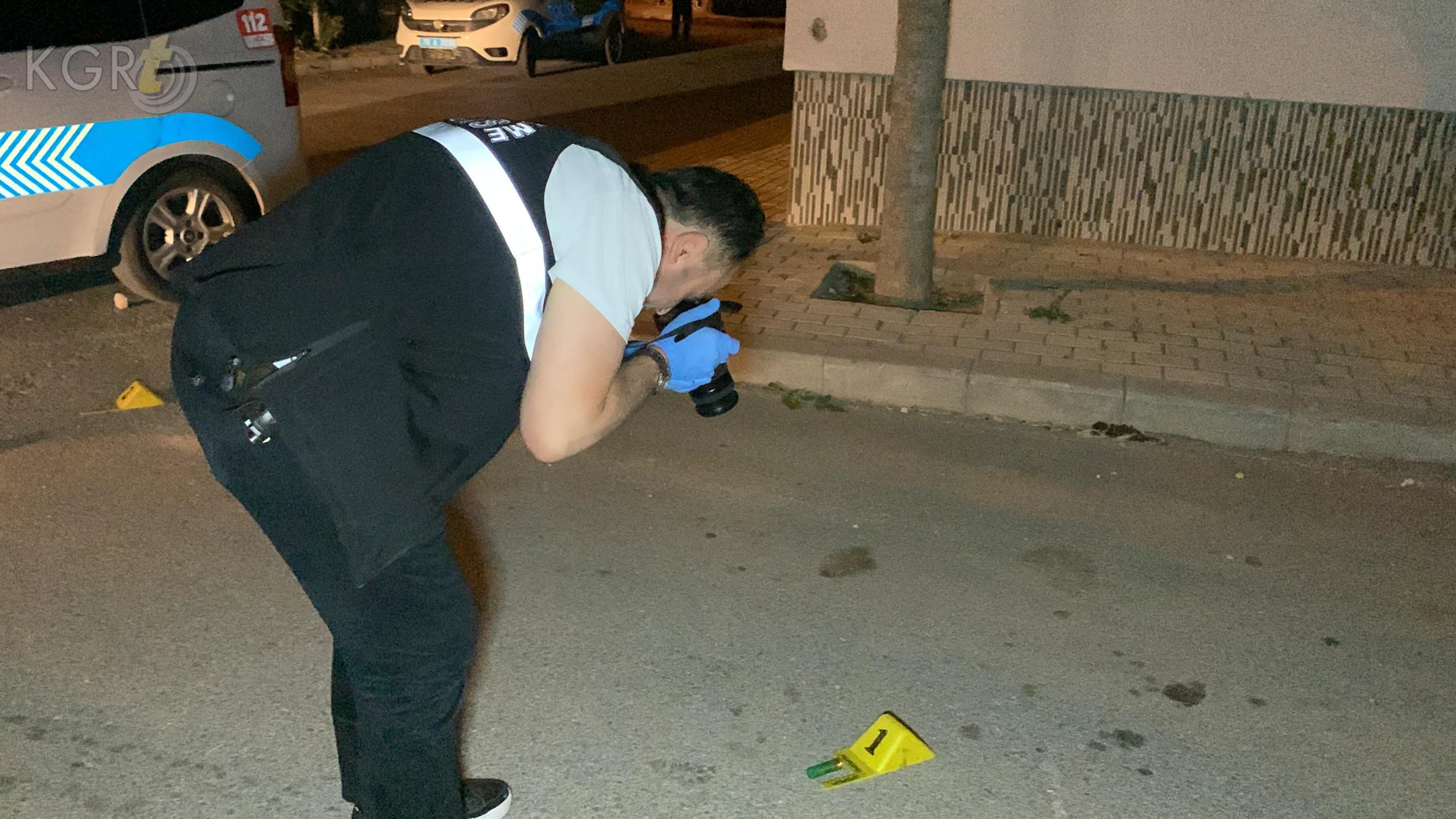 Karamanda Havaya Tabanca Ve Tufekle Ates Acip Kactilar5