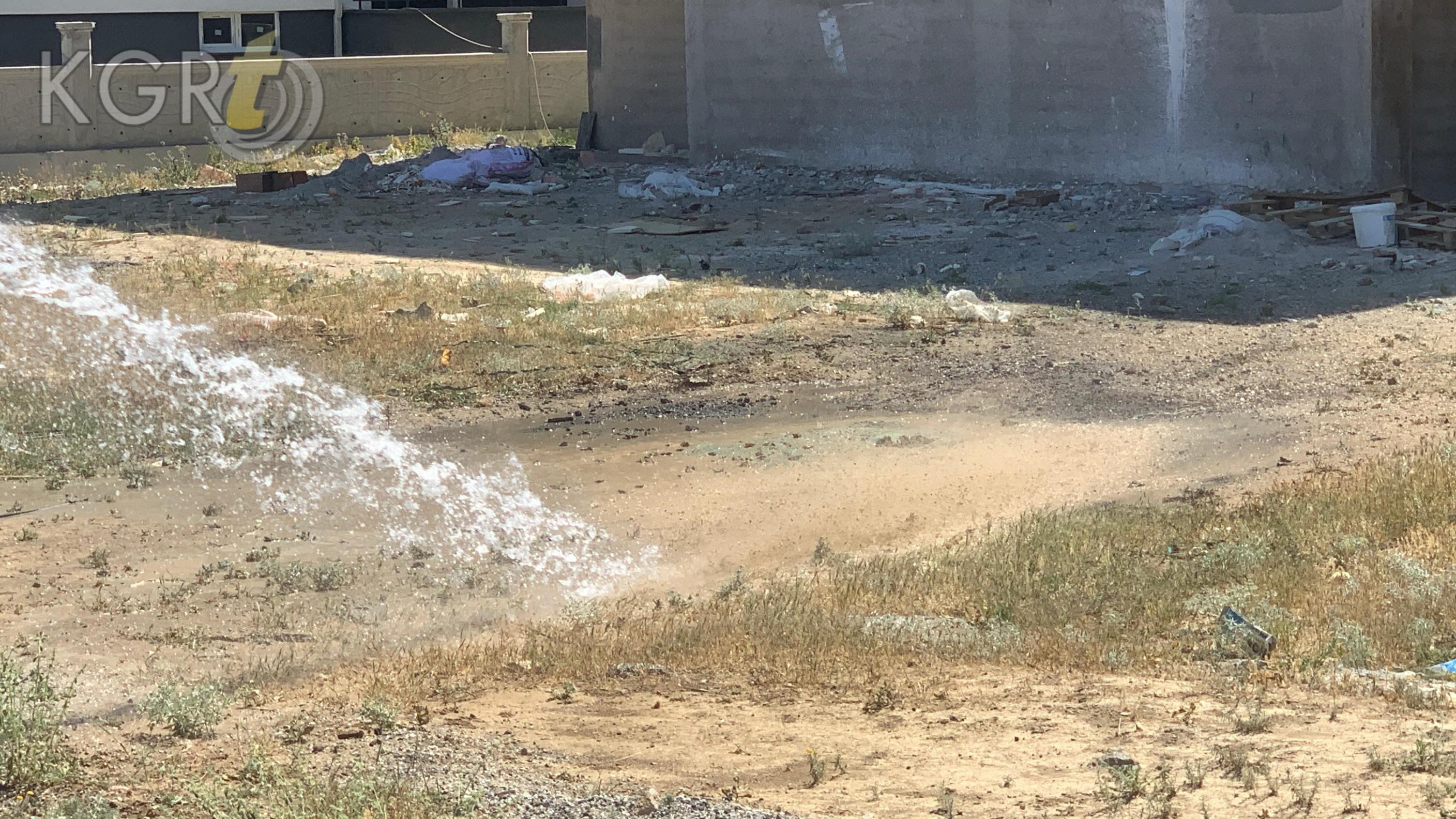 Karamanda Insaat Alanindaki Atiklar Alev Alev Yandi3