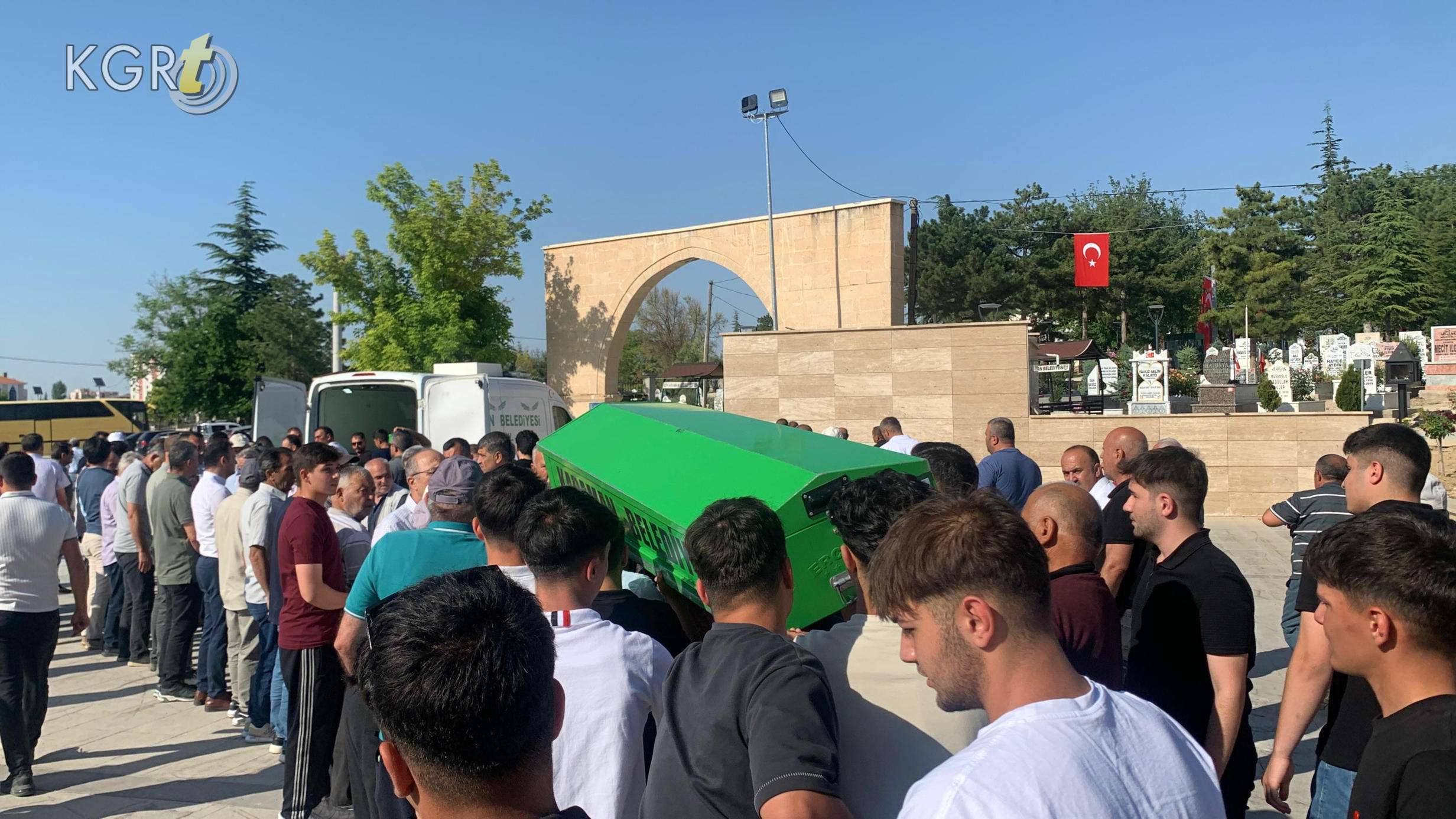 Karamanda Kazada Olen Yasli Adam Topraga Verildi1