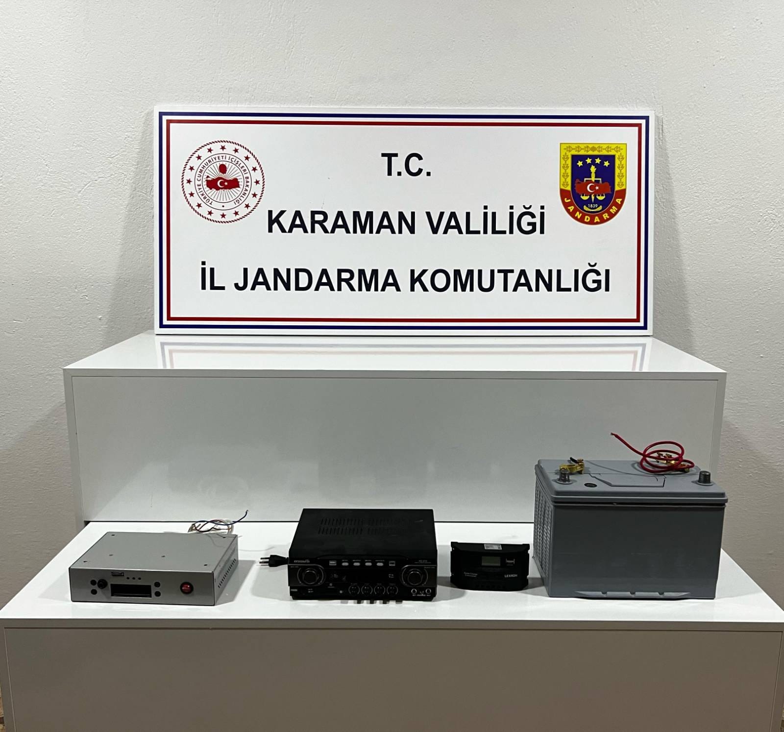 Karamanda Mescit Hirsizlari Jandarmadan Kacamadi (2)