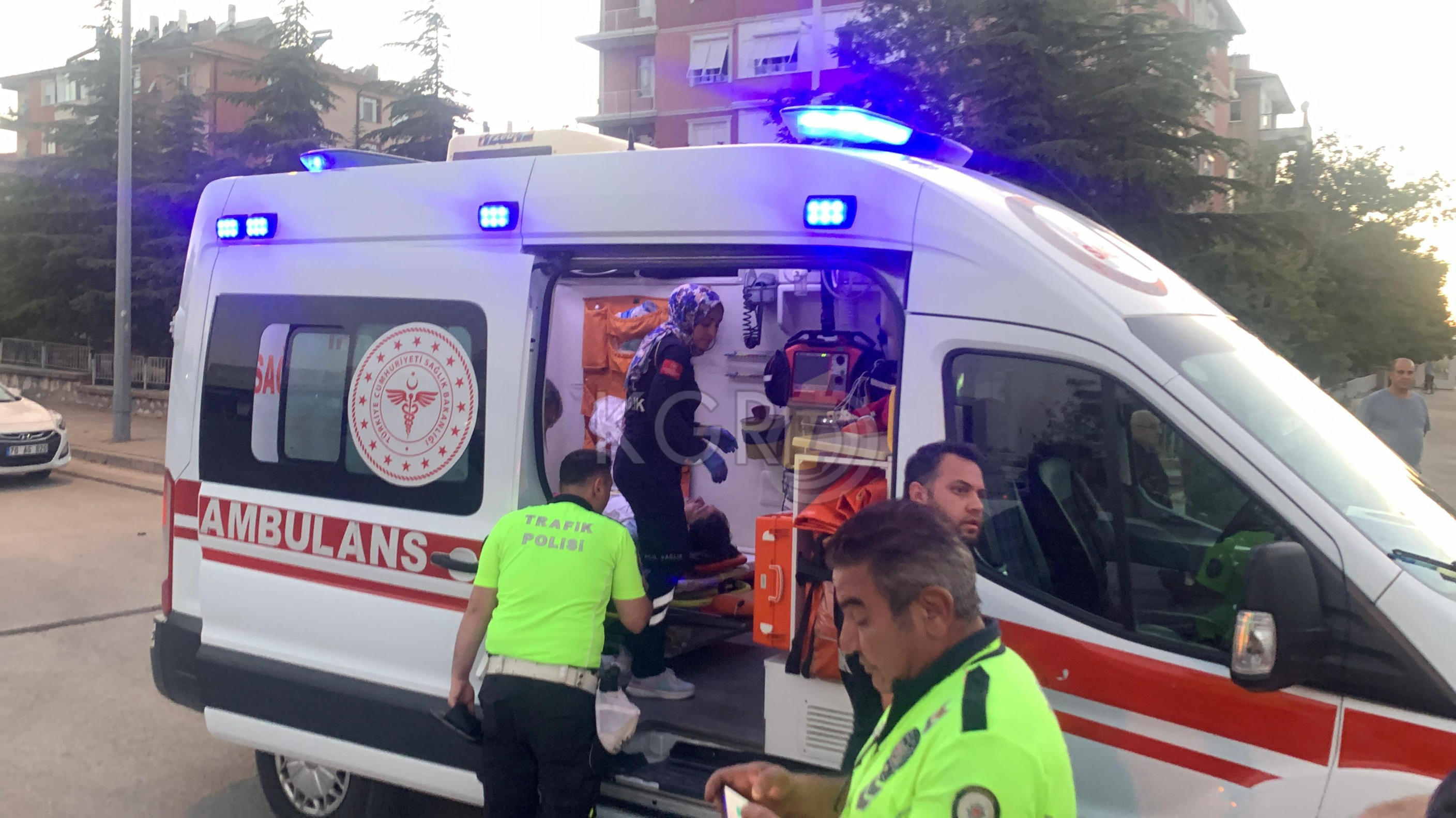 Karamanda Motosiklet Otomobille Carpisti 1 Yarali13