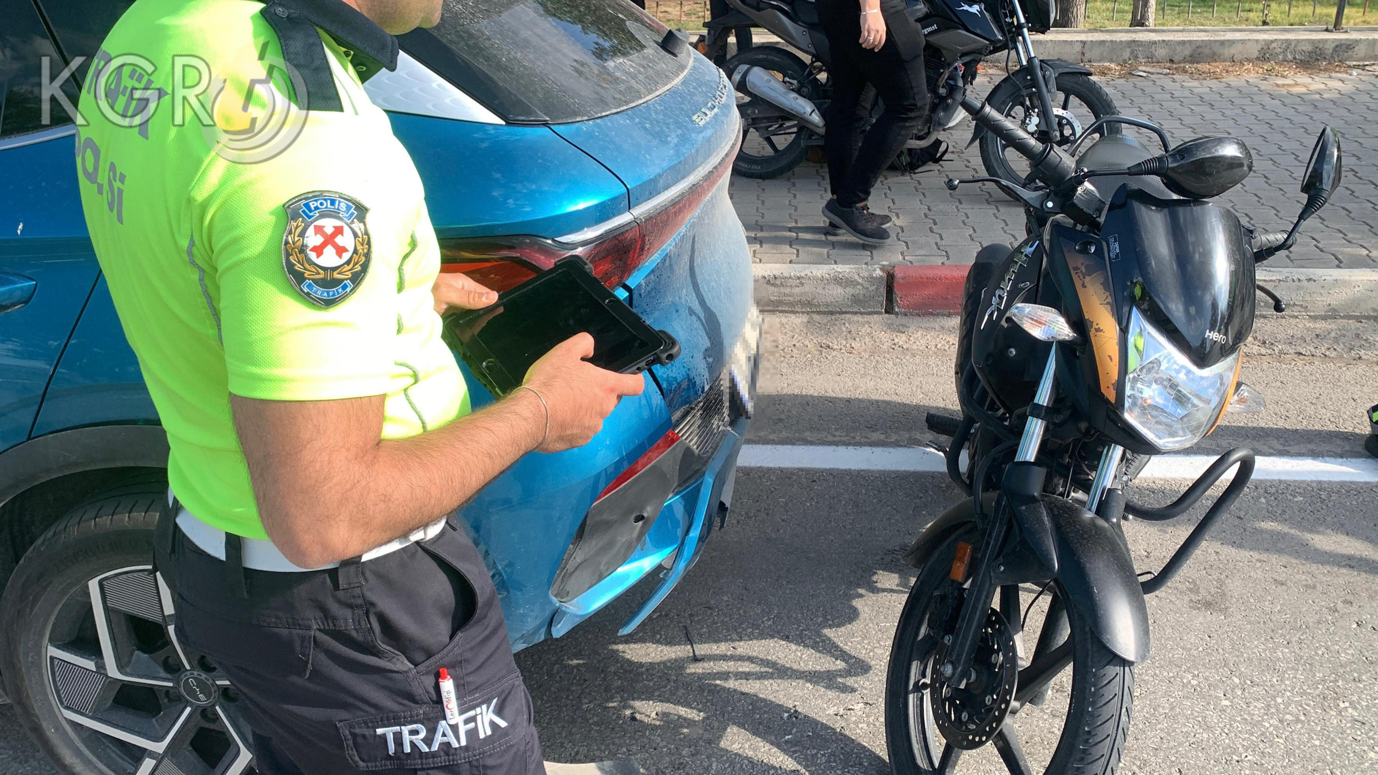 Karamanda Motosiklet Suv Araca Carpti 1 Yarali5