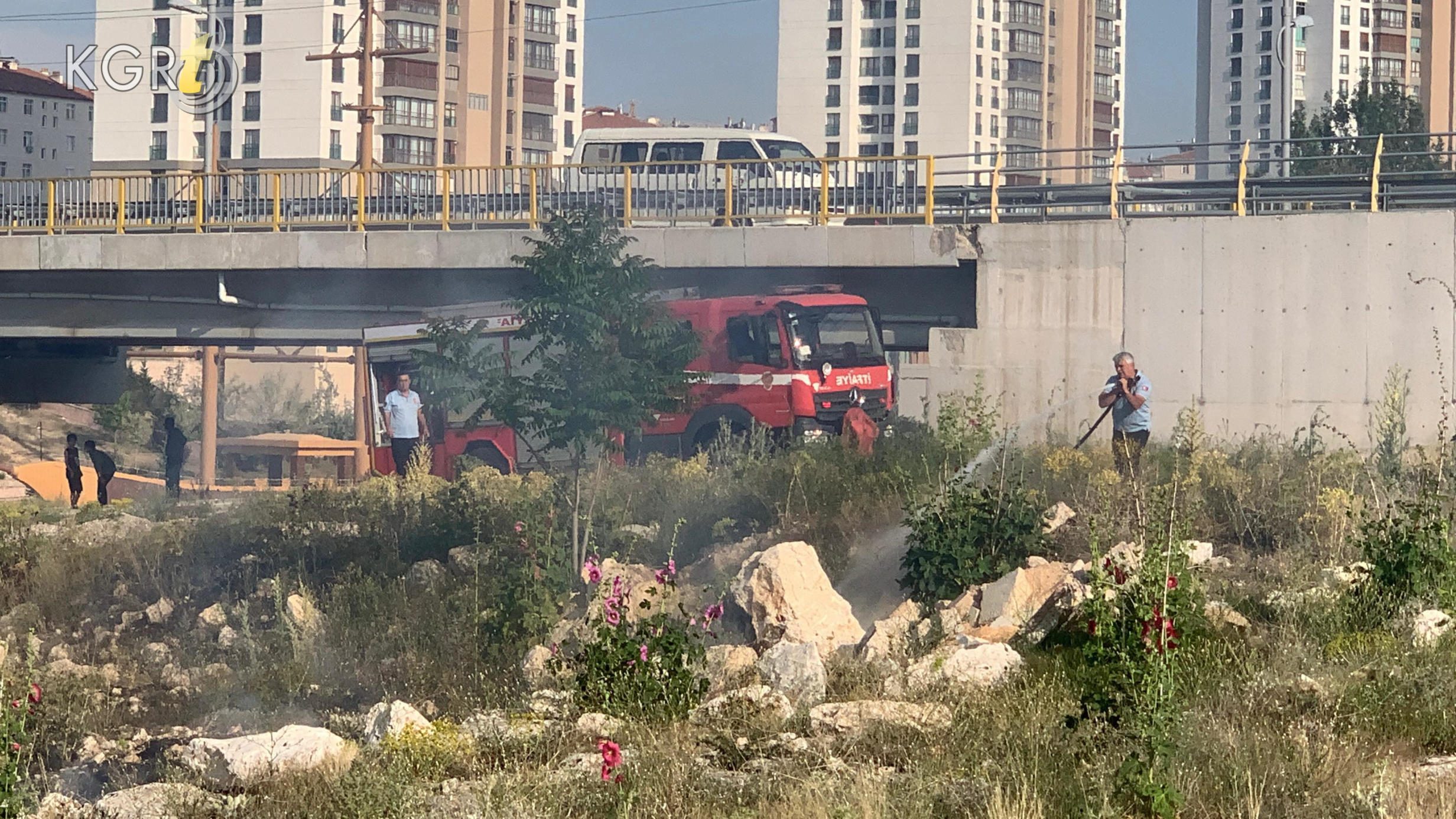 Karamanda Ot Yangini Evlere Sicramadan Sonduruldu3