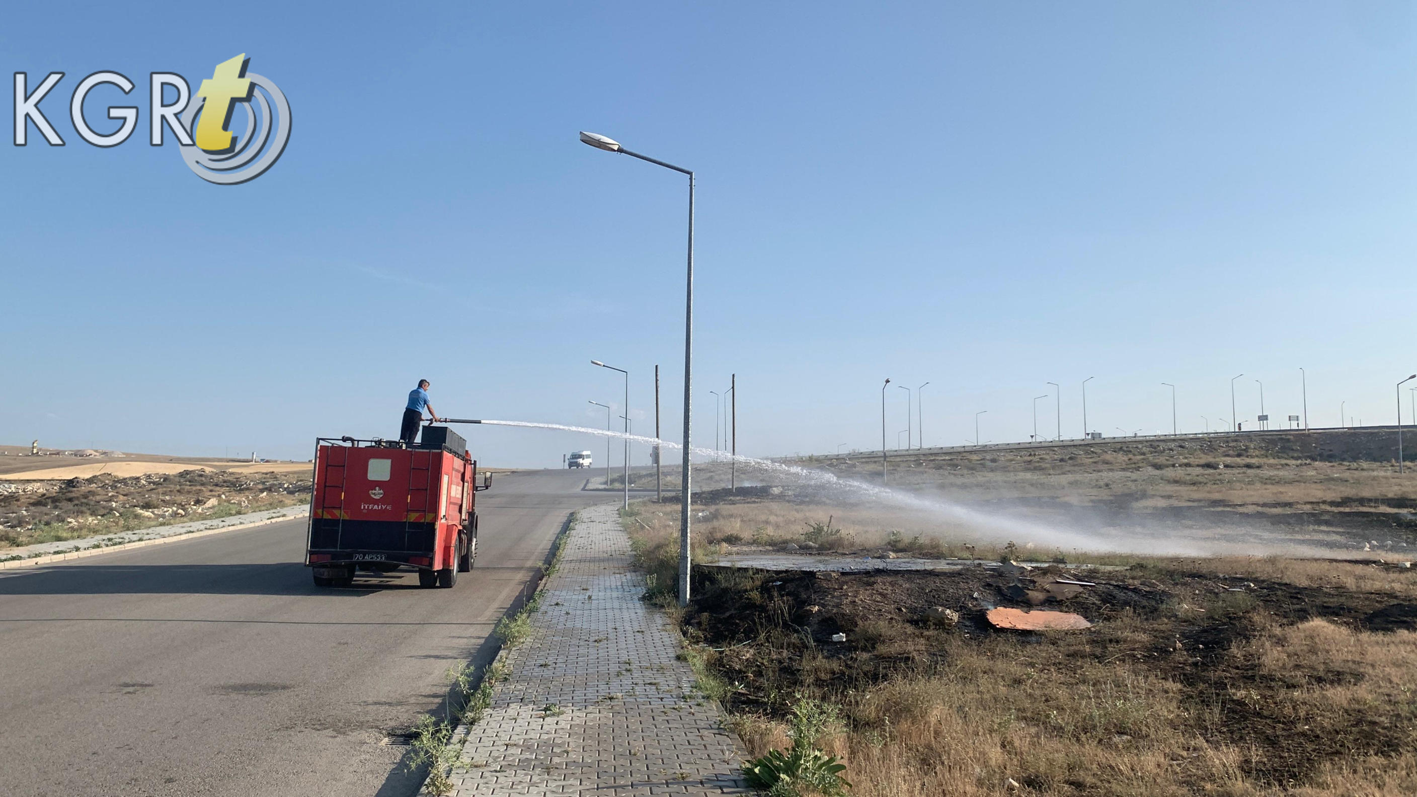 Karamanda Otluk Arazide Yangin Cikti4