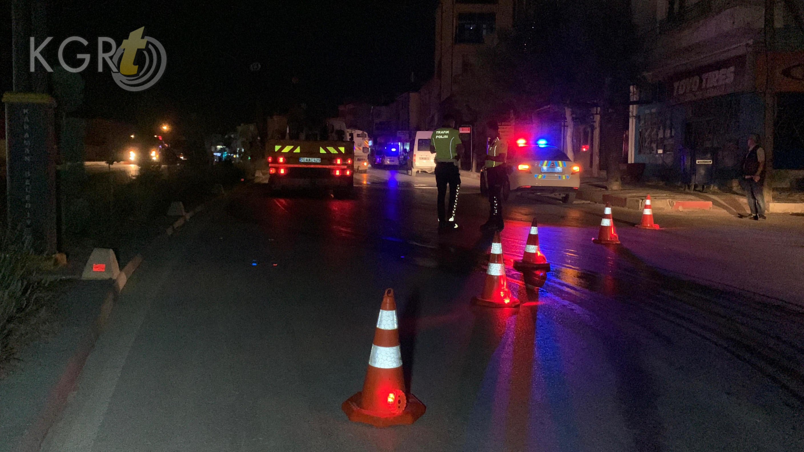 Karamanda Otomobil Aydinlatma Diregine Carpti Surucu Ve Cocuklari Ucuz Atlatti12