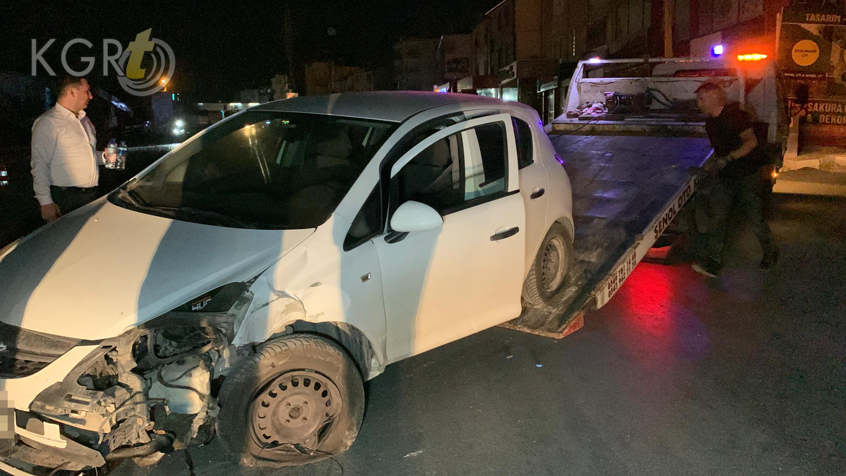 Karamanda Otomobil Aydinlatma Diregine Carpti Surucu Ve Cocuklari Ucuz Atlatti3
