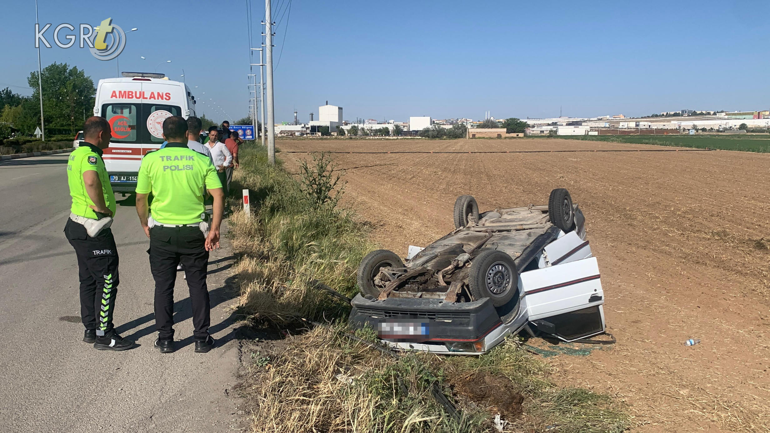 Karamanda Otomobil Sarampole Takla Atti 1 Yarali12
