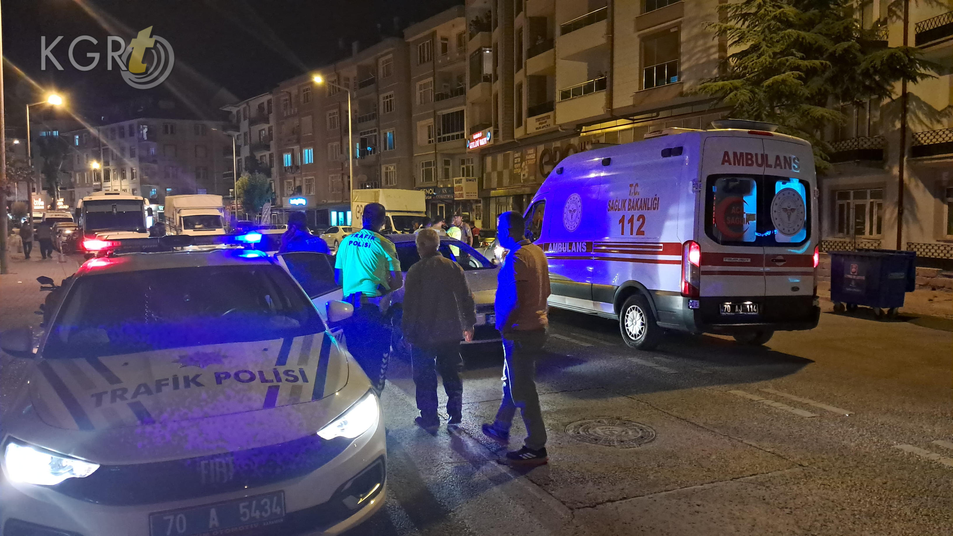 Karamanda Otomobille Carpisan Motokurye Genc Yaralandi9