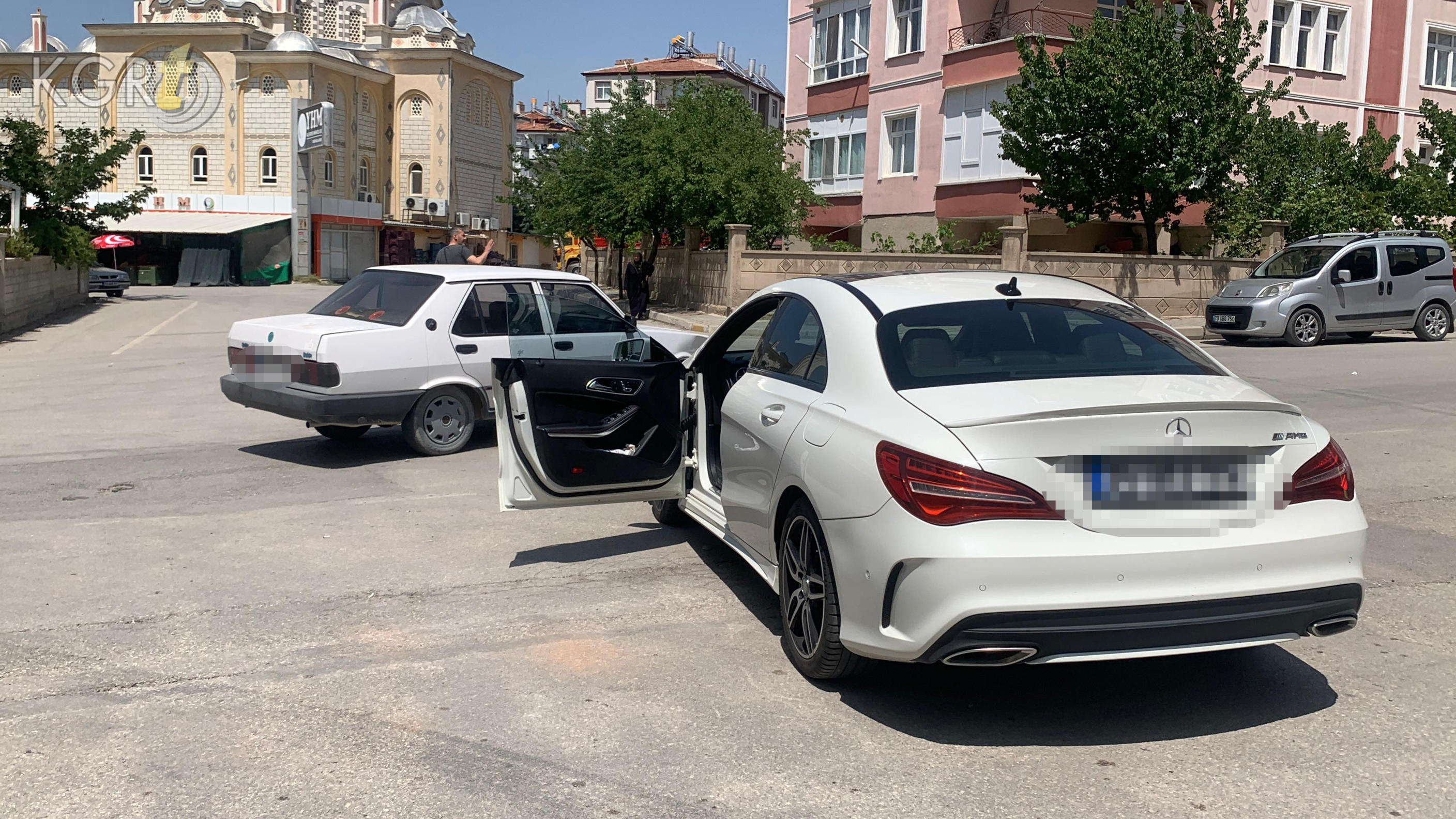 Karamanda Otomobiller Carpisti 4 Yasindaki Cocuk Yarali4