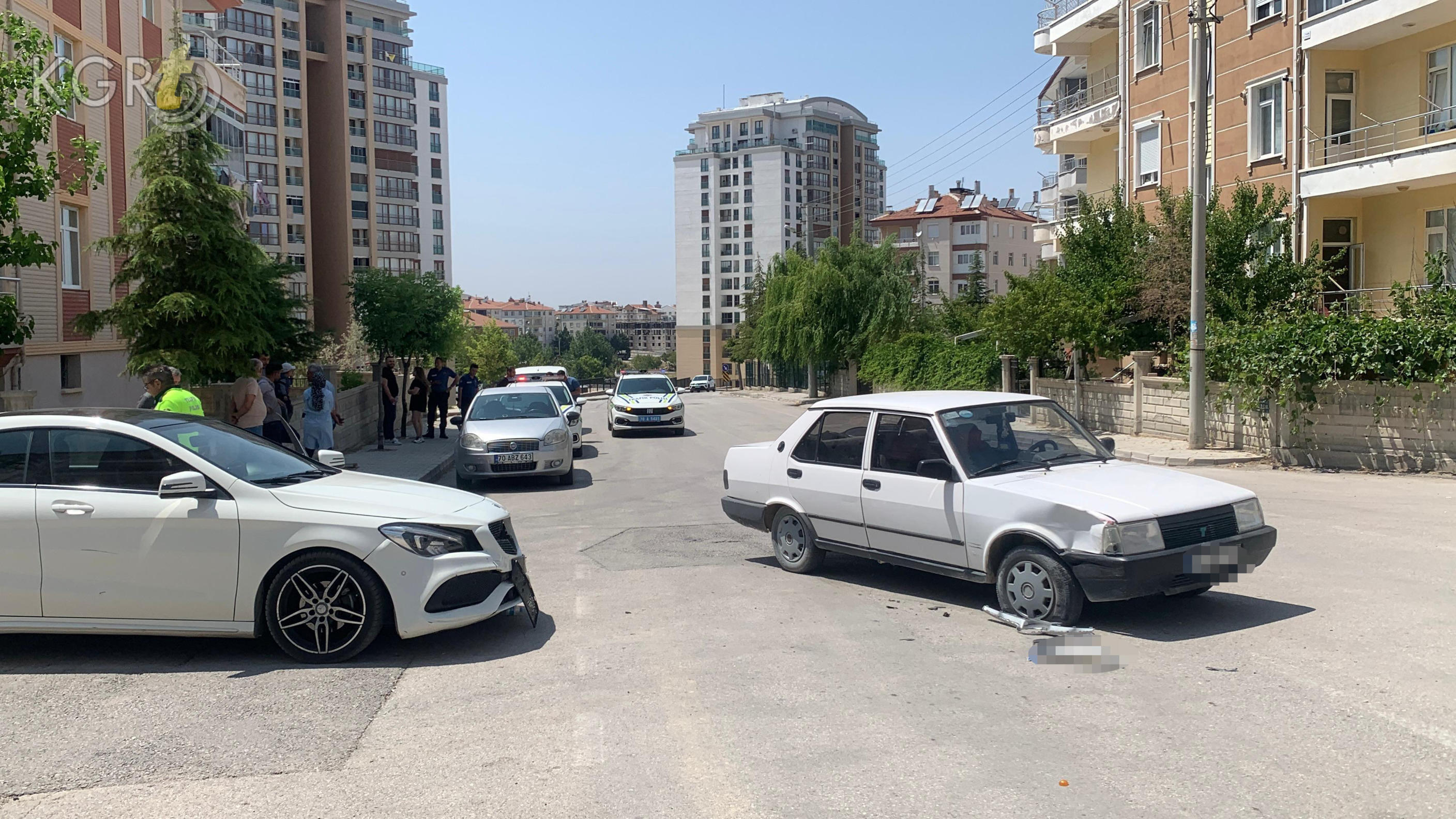 Karamanda Otomobiller Carpisti 4 Yasindaki Cocuk Yarali6