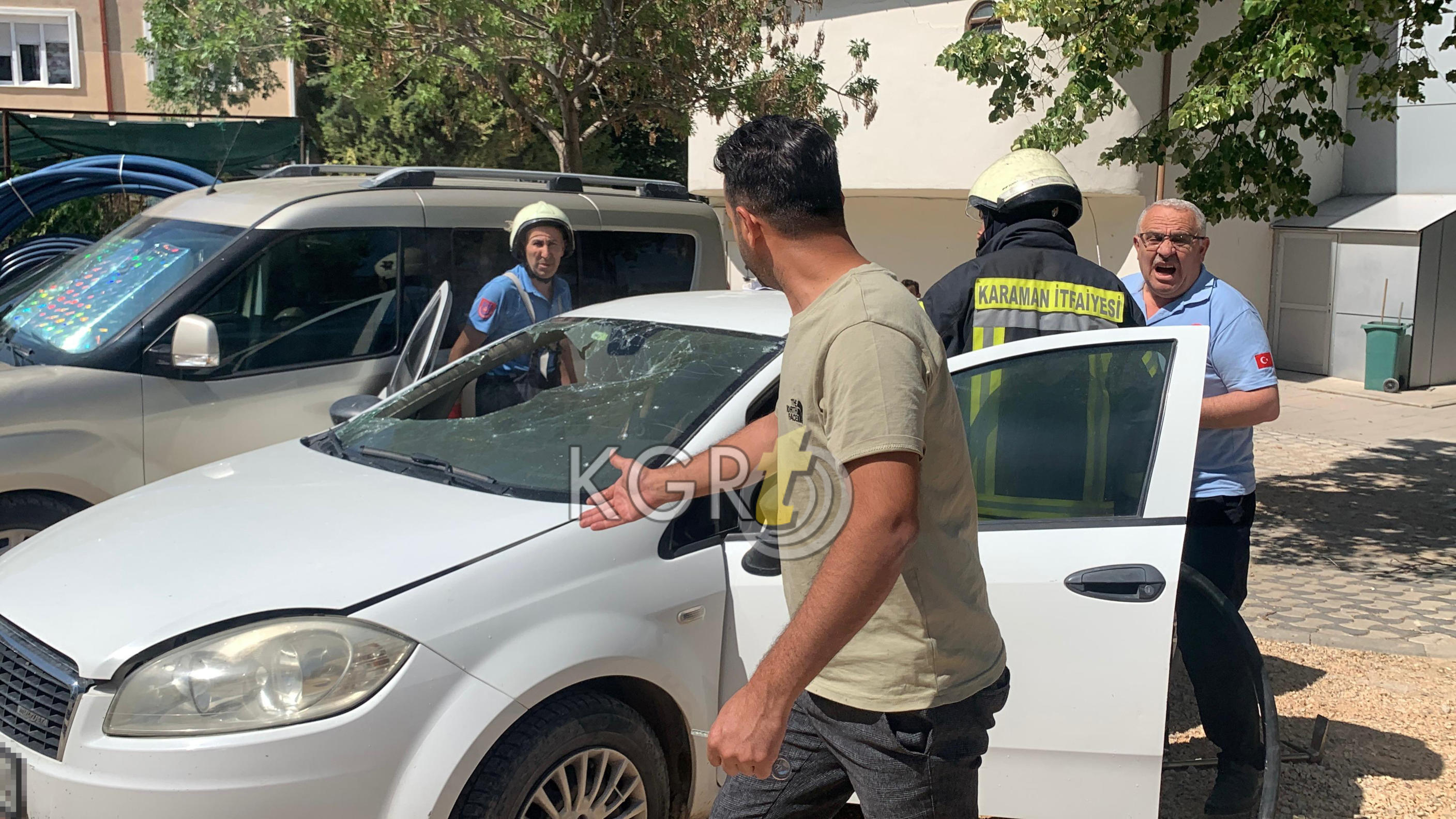 Karamanda Patlayan Telefon Bataryasi Araci Yakti5