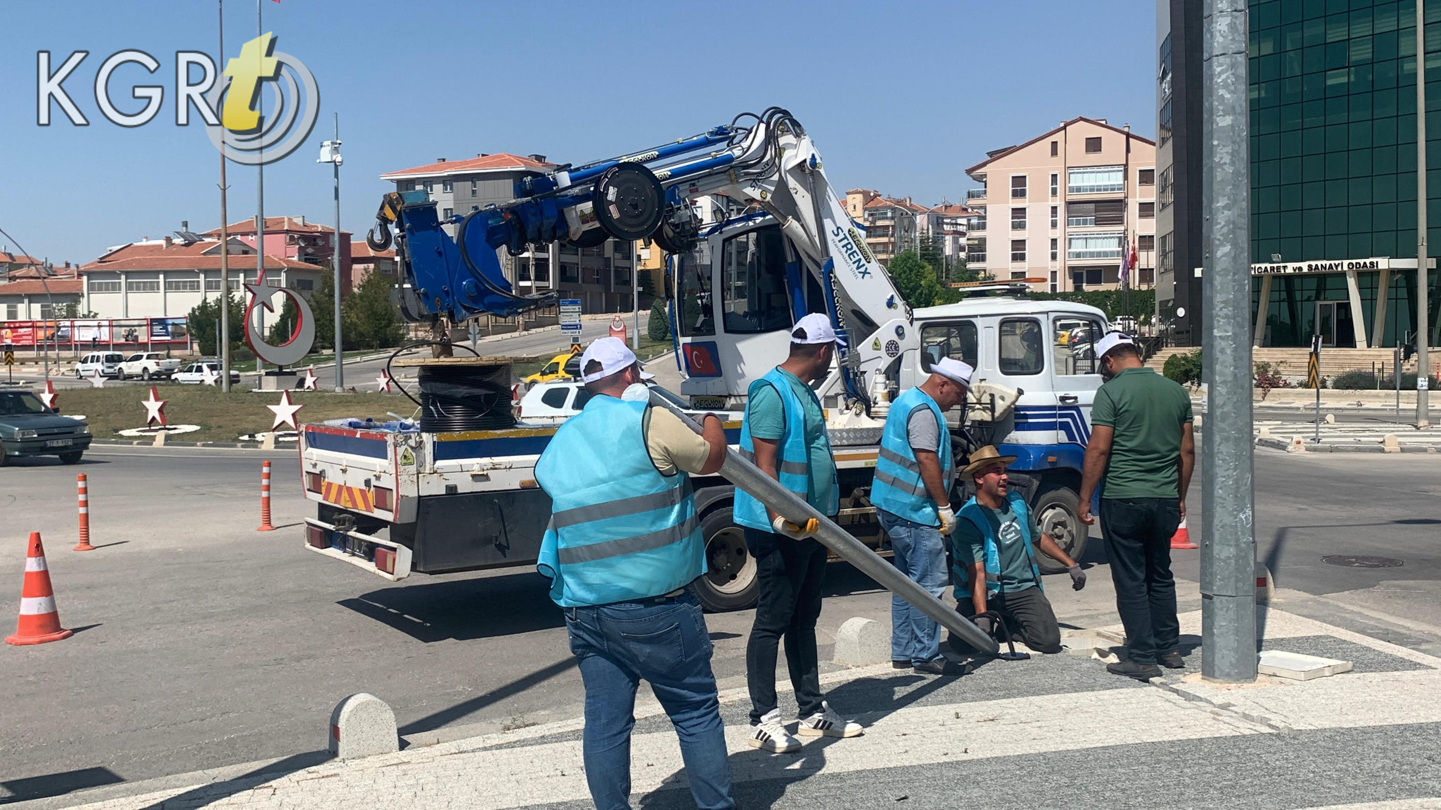 Karamanda Sik Sik Kaza Olan Valilik Kavsagi Isiklandiriliyor10