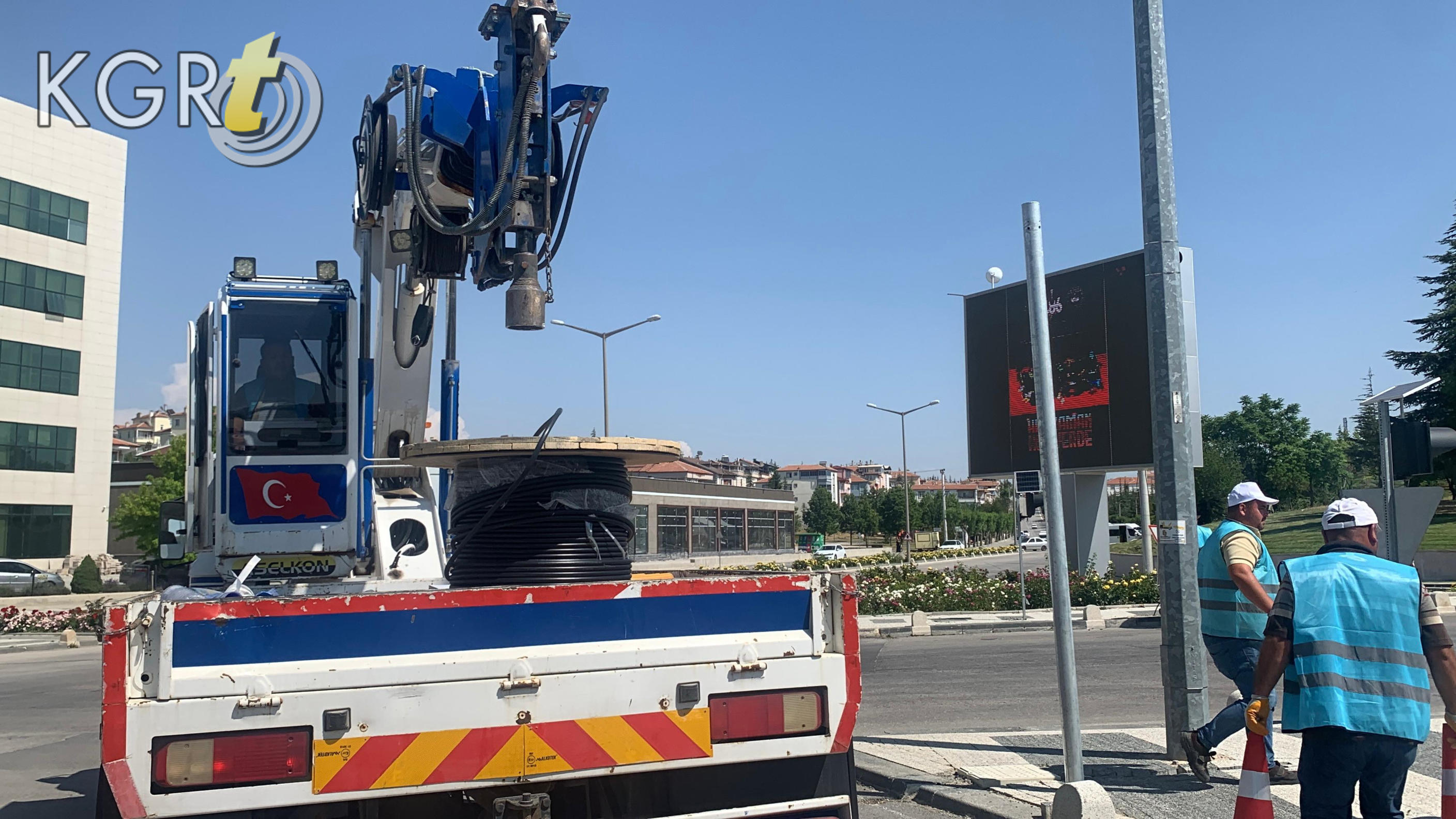 Karamanda Sik Sik Kaza Olan Valilik Kavsagi Isiklandiriliyor7
