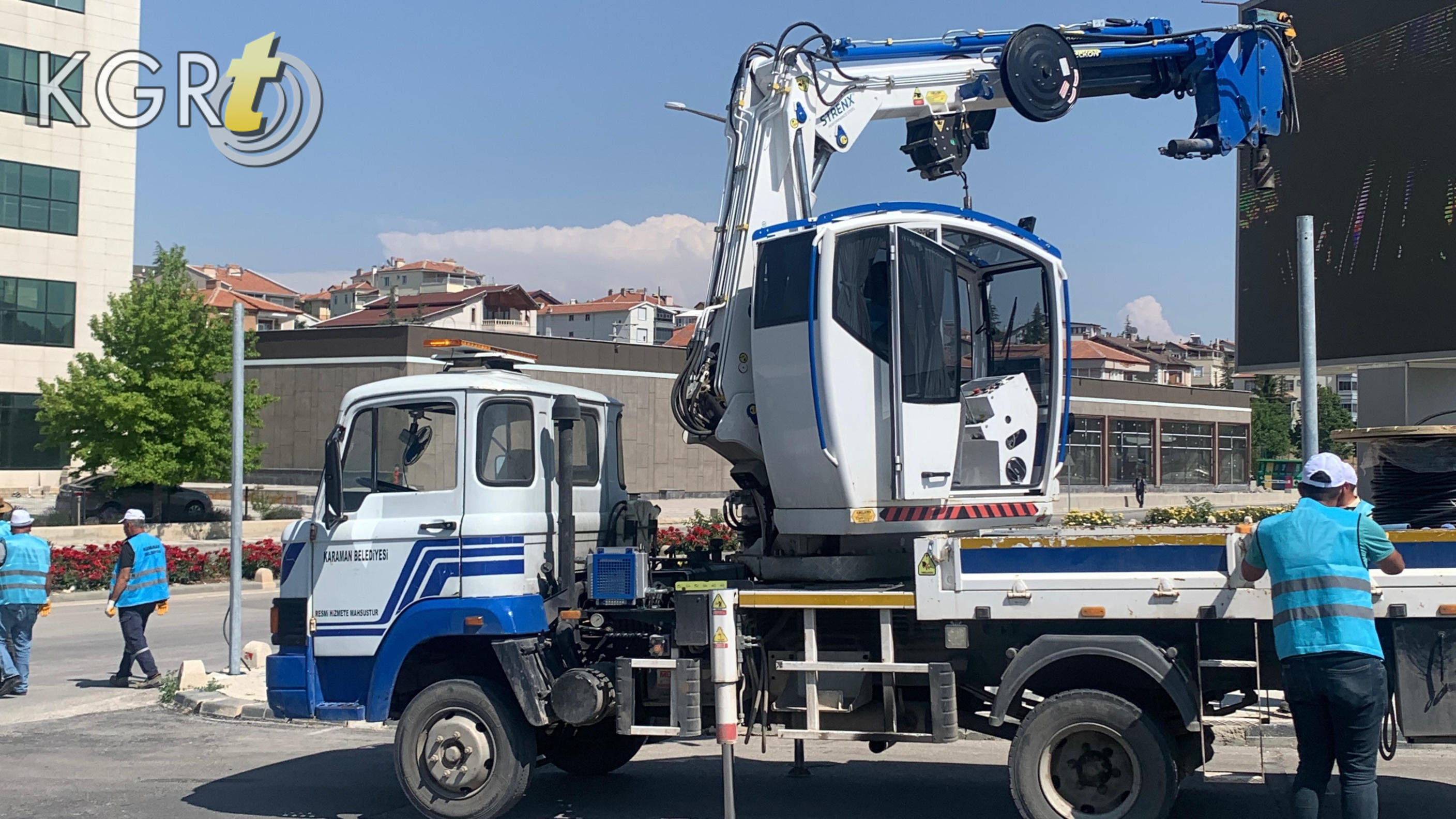 Karamanda Sik Sik Kaza Olan Valilik Kavsagi Isiklandiriliyor8