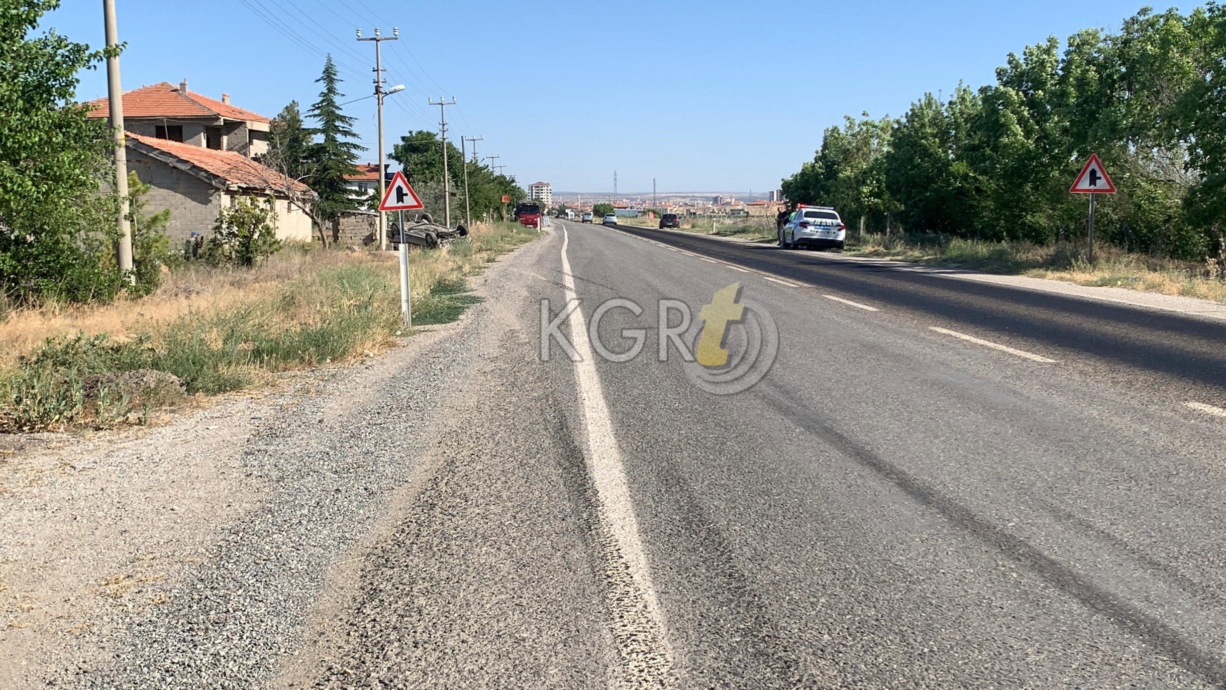 Karamanda Sollamaya Cikan Otomobil Takla Atti 1 Yarali10