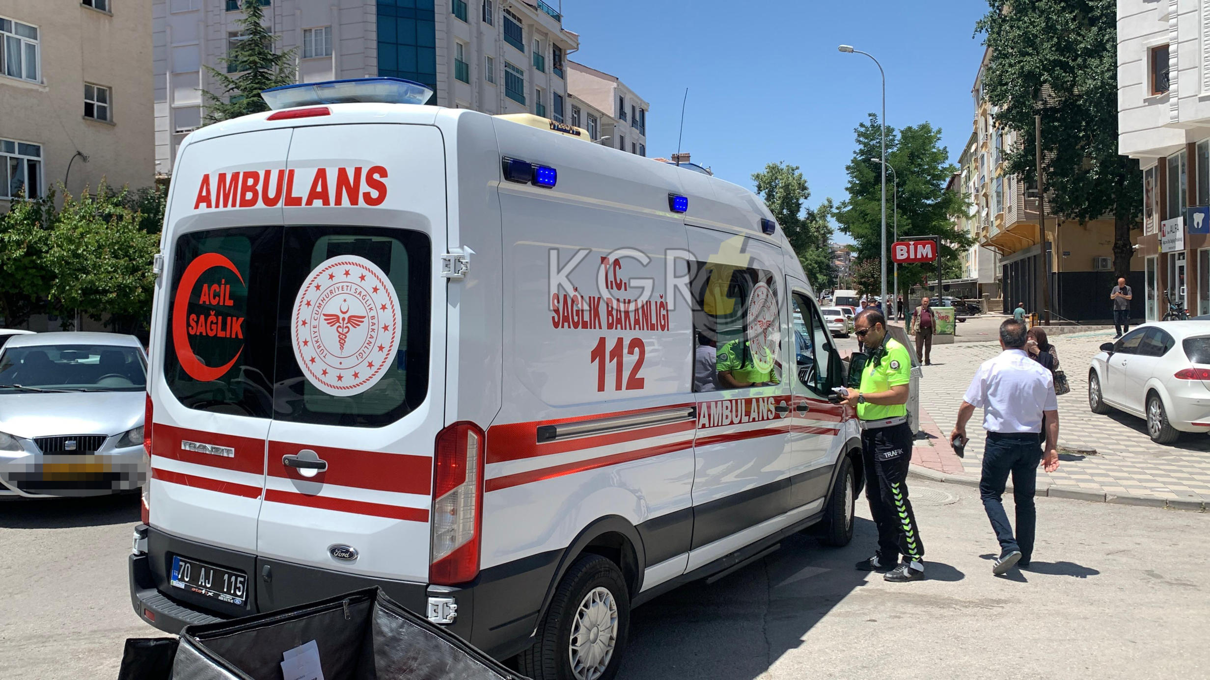 Karamanda Yabanci Plakali Otomobille Motorkurye Carpisti 1 Yarali2