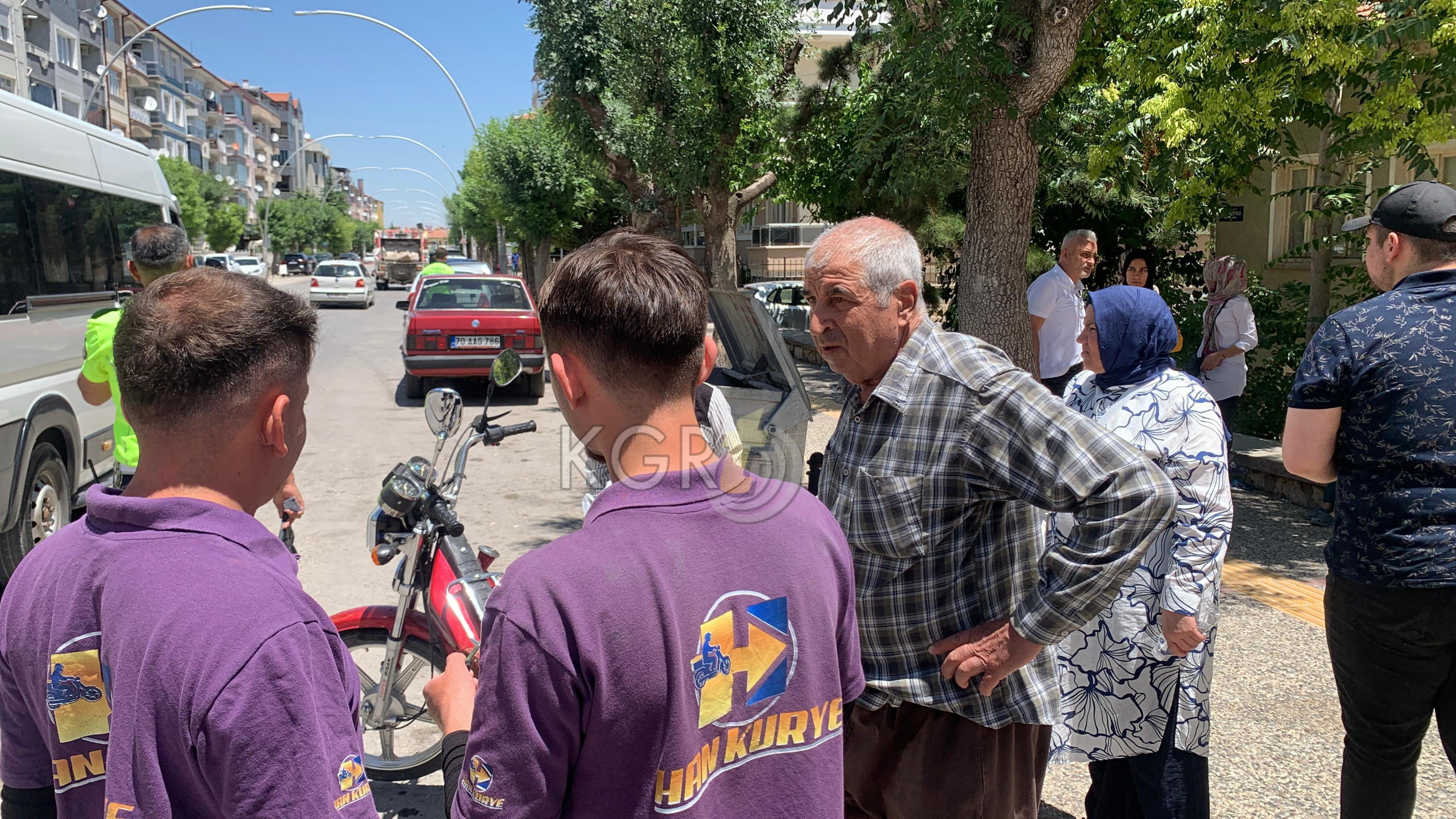 Karamanda Yasli Adamin Motorunu Caldi Sonra Da Kaza Yapti9