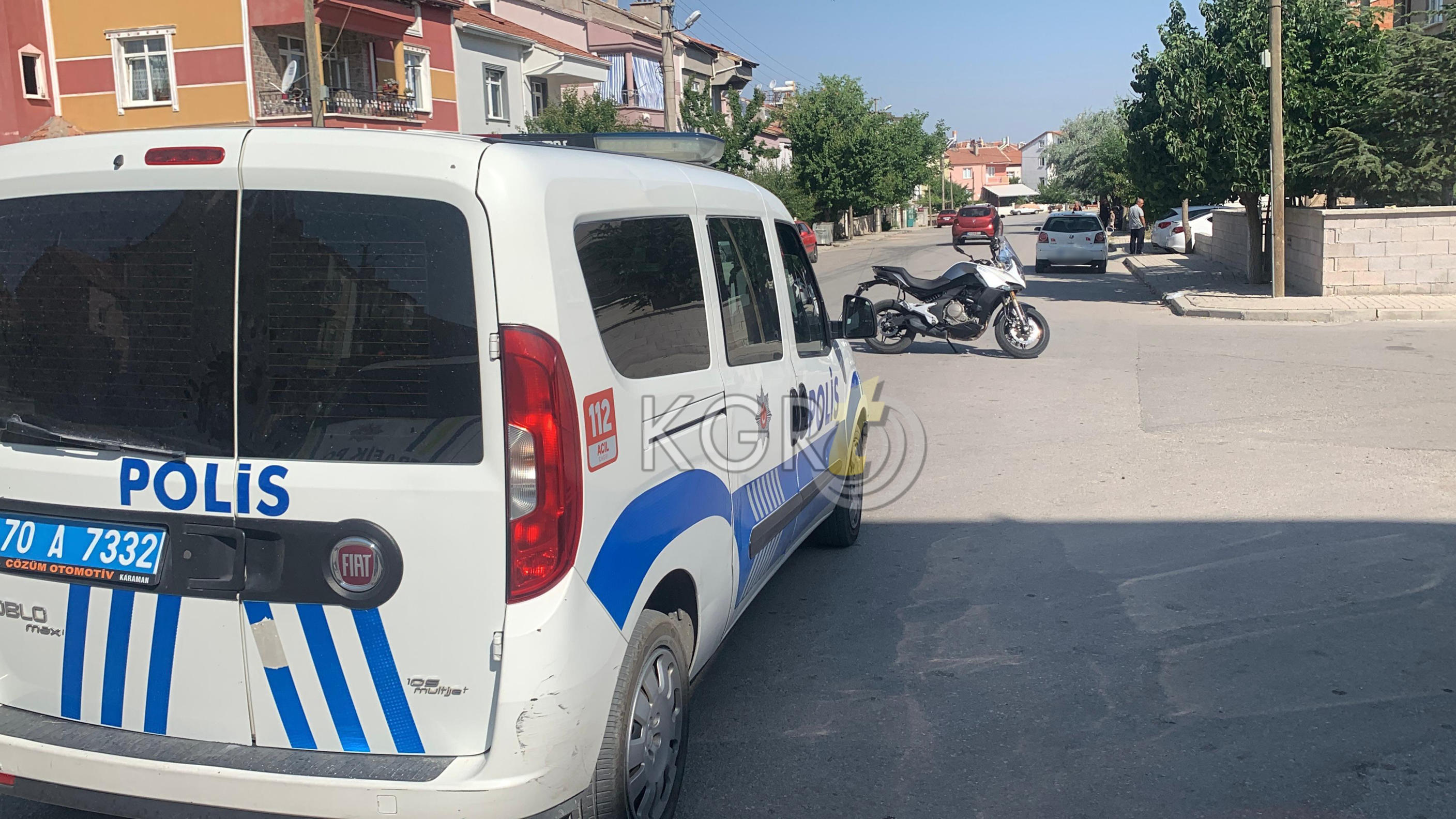 Karamanda Yks Sinavina Giden Polis Memuru Kazada Yaralandi4