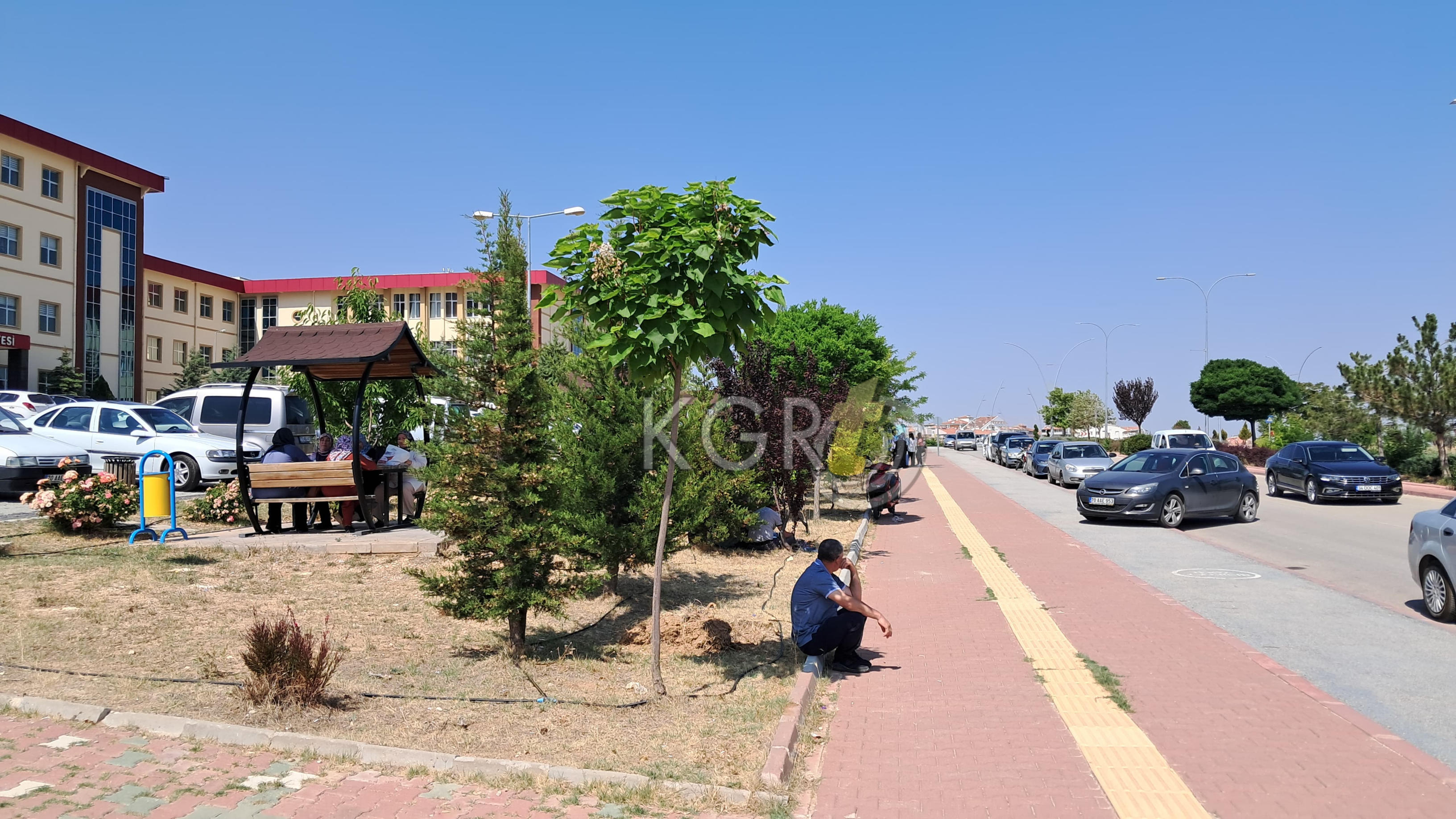 Karamanda Yksye 2 Dakika Ile Gec Kalan Adaylar Sinava Alinmadi10