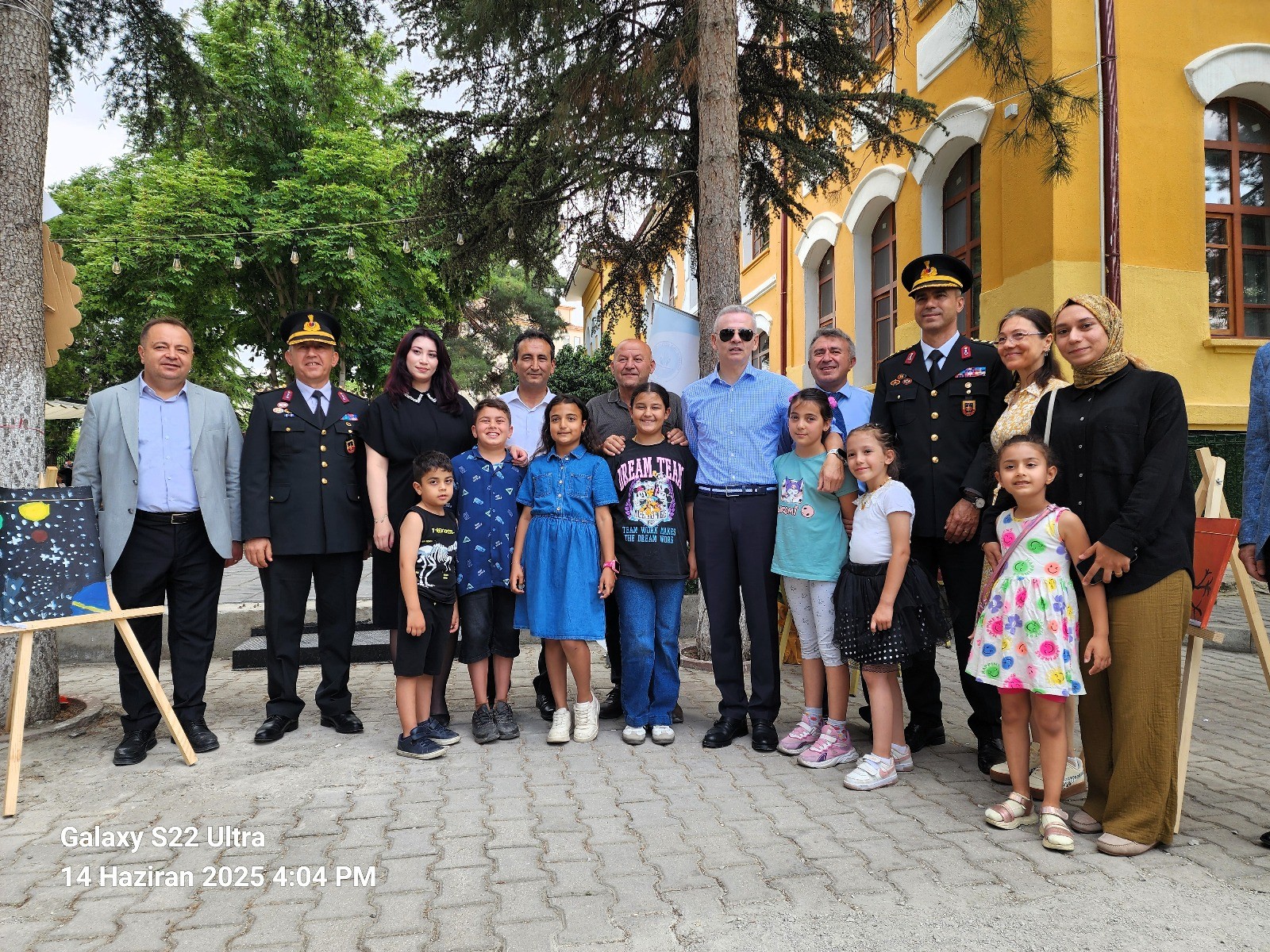 Minik Sanatcilar Gazi Kultur Merkezinde Bulustu (2)