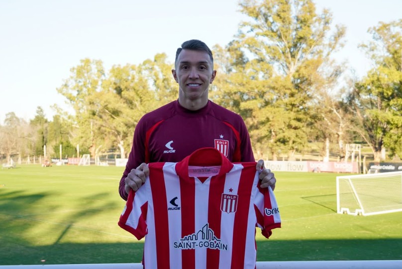 Muslera Yeni Takimini Acikladi (2)
