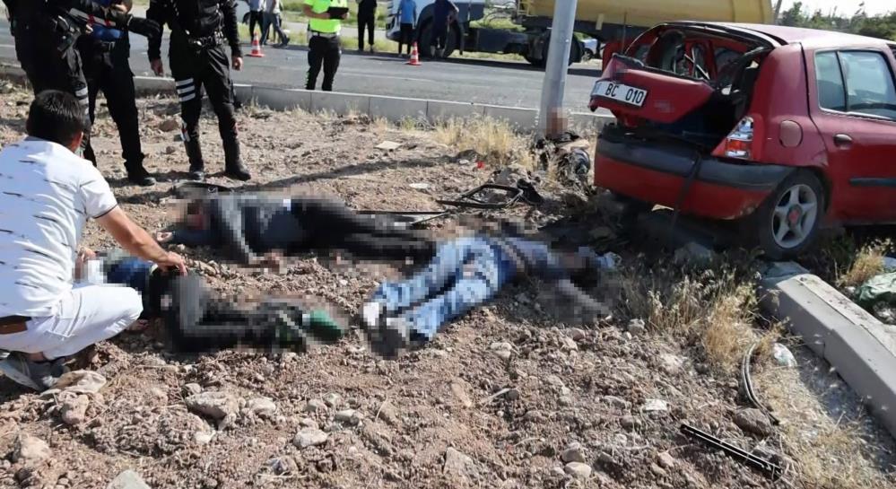 Yksye Giderken Kaza Olu Ve Yaralilar Var2