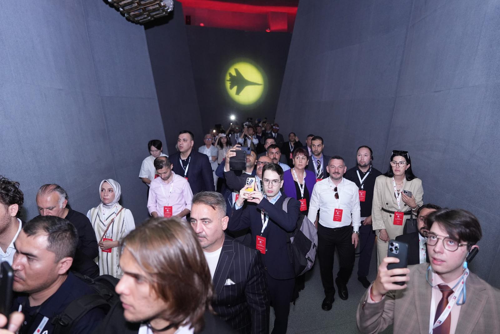 15 Temmuza Ozel Medya Programinda Gazeteciler Bulustu (2)