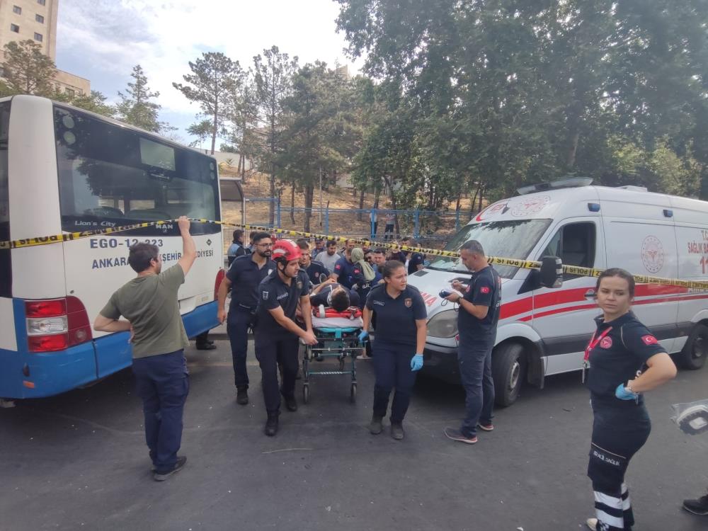 Ankara'da Belediye Otobüsü Kazası Yaralılar Var2