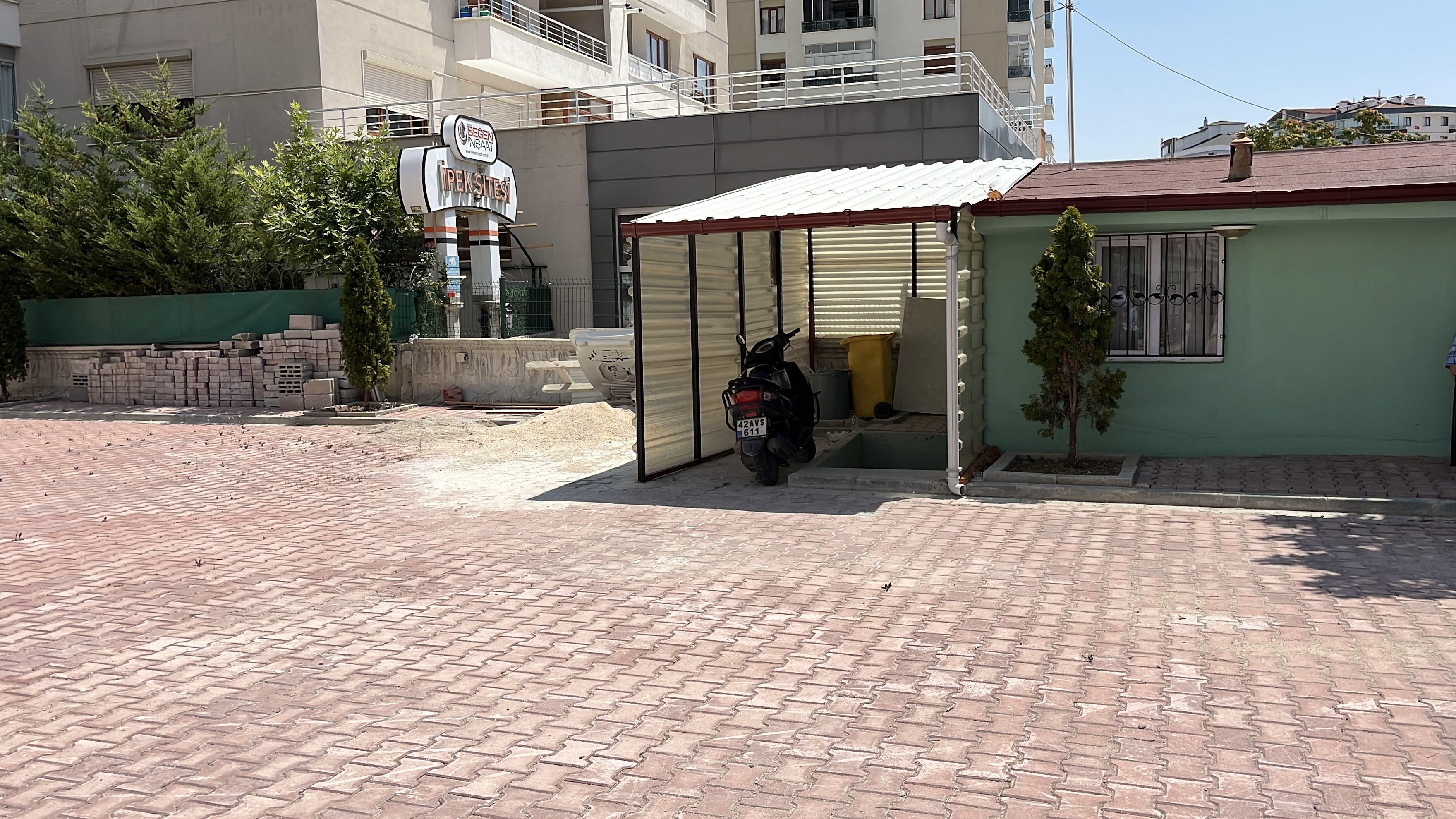 Cocuklar Bakin Copte Ne Buldu Polisler Harekete Gecti (3)