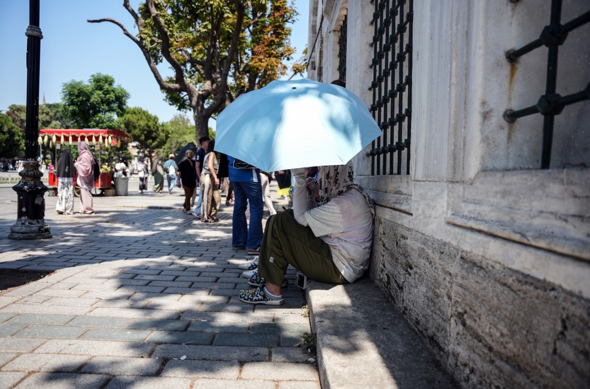 Istanbulda Kavurucu Sicaklar Hissedilen 56 Derece3