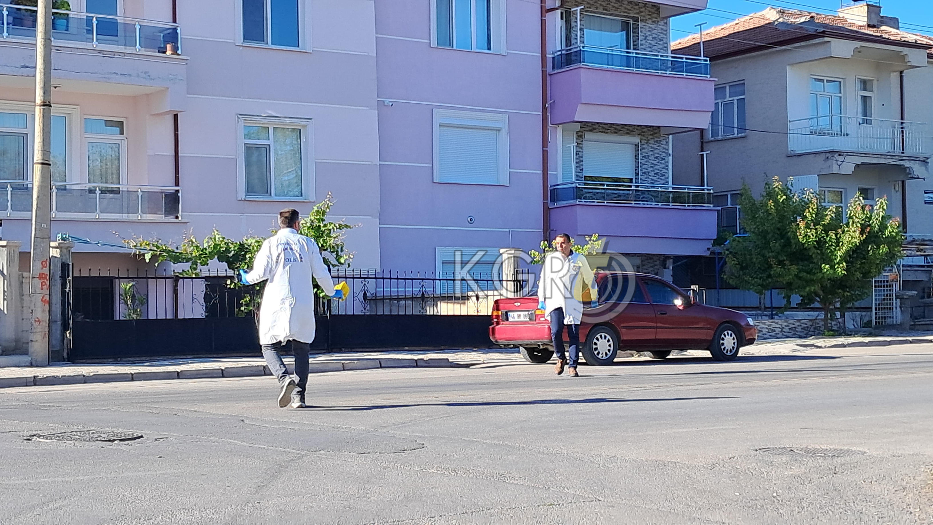 Karamanda 19 Yasindaki Genc Nisanlandigi Kizin Babasini Tufekle Vurdu 1 Yarali11