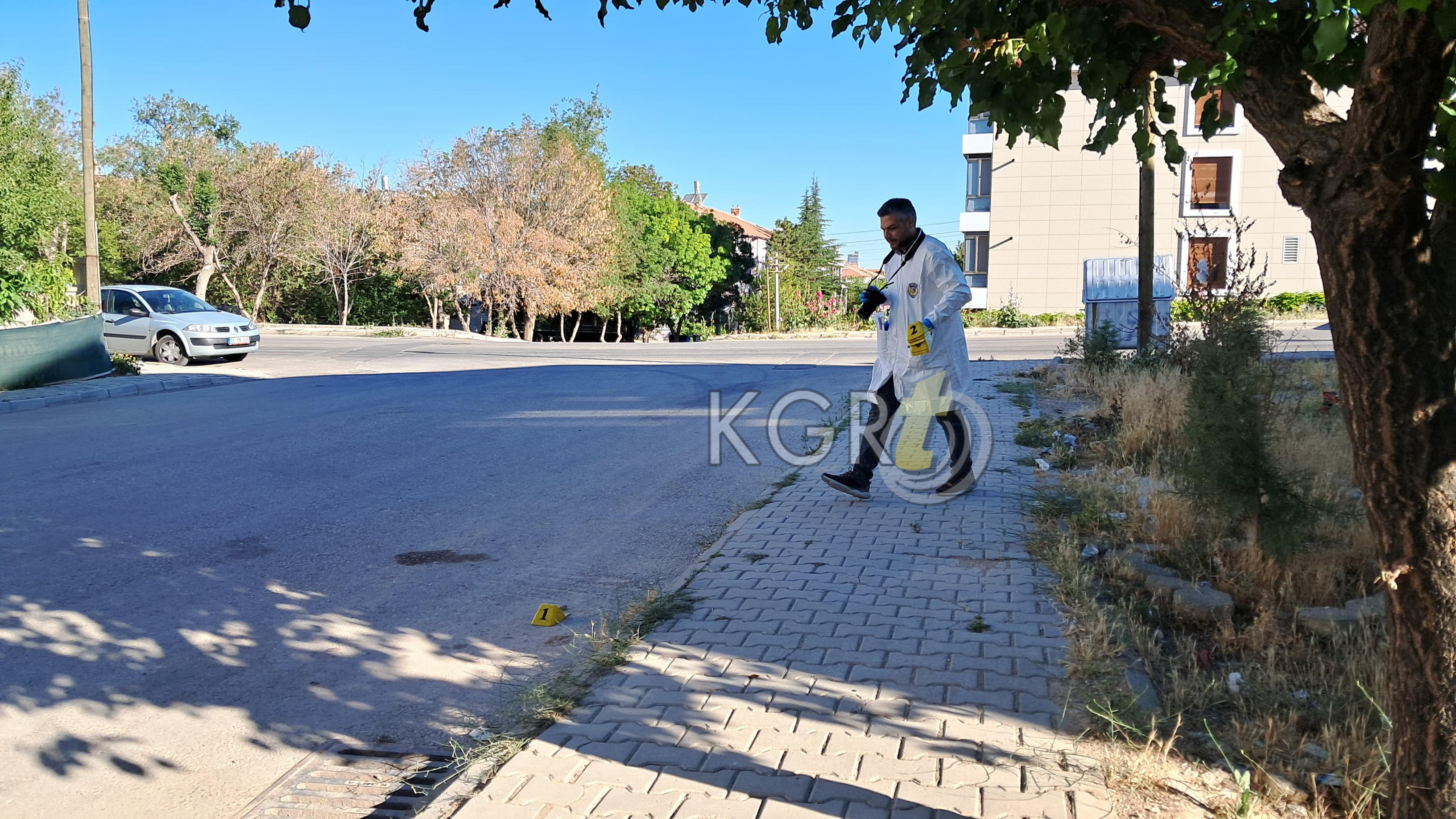Karamanda 19 Yasindaki Genc Nisanlandigi Kizin Babasini Tufekle Vurdu 1 Yarali5