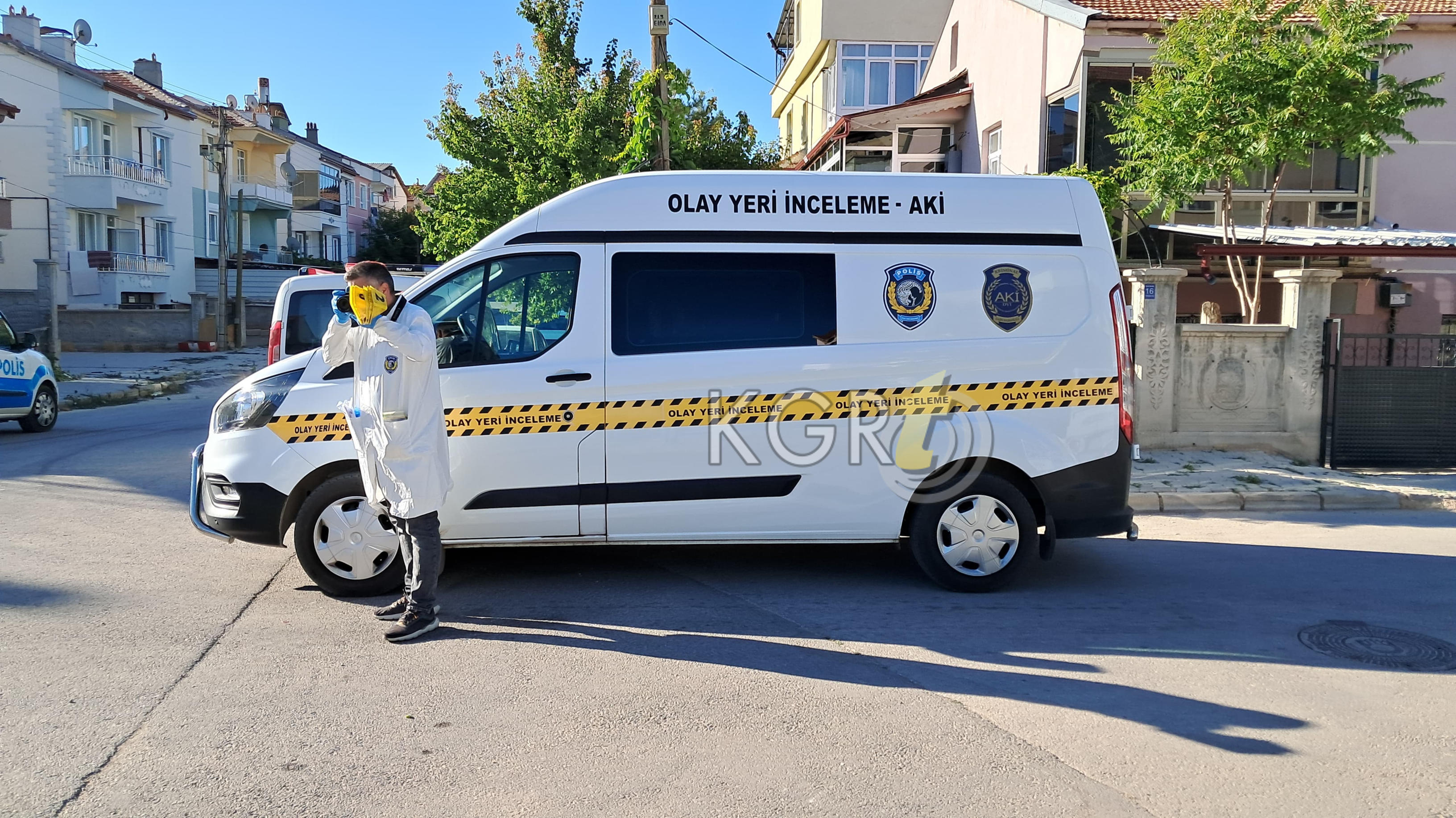 Karamanda 19 Yasindaki Genc Nisanlandigi Kizin Babasini Tufekle Vurdu 1 Yarali8