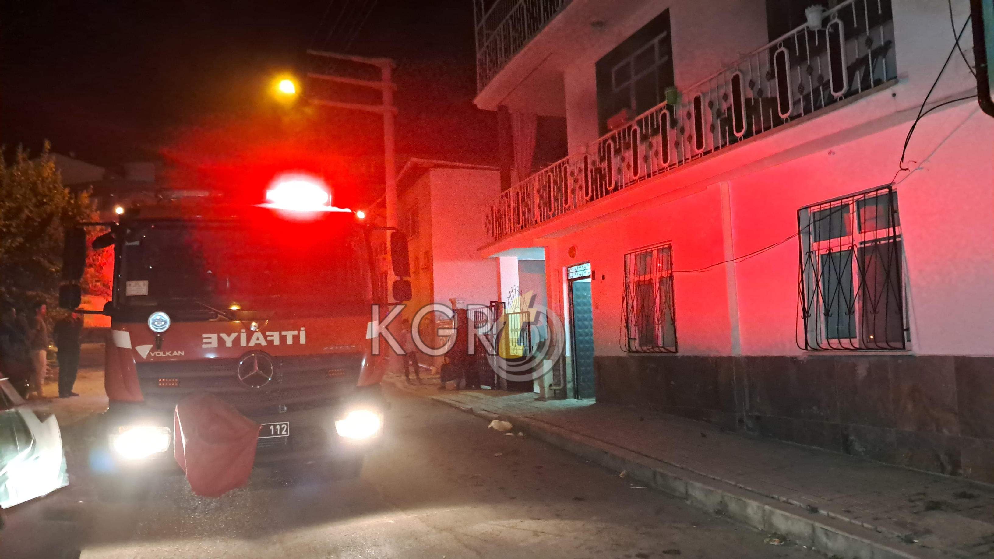 Karamanda Apartmanda Yangin Panigi8