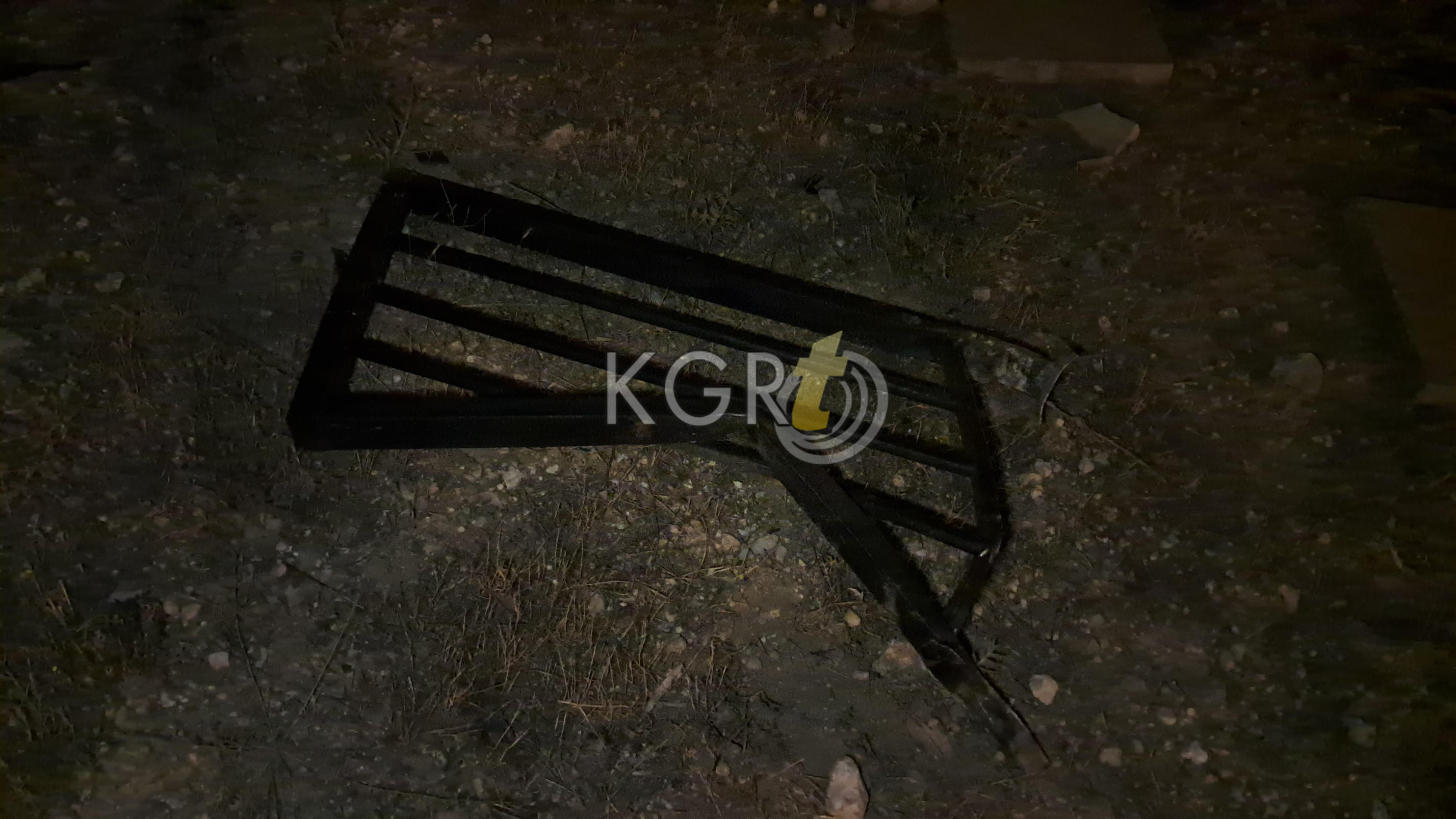 Karamanda Korkuluklara Asili Kalan Otomobil Facianin Esiginden Dondu2