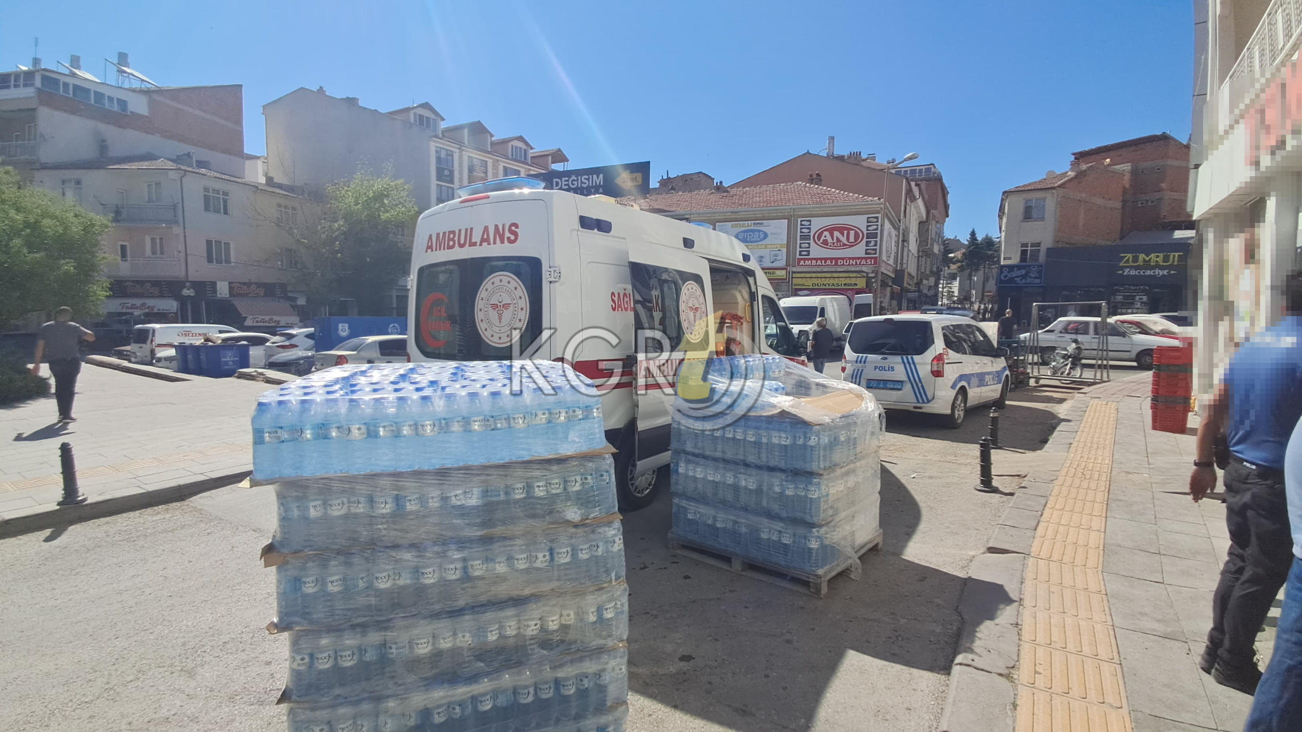 Karamanda Market Calisani Kamyonun Kasasindan Dustu2